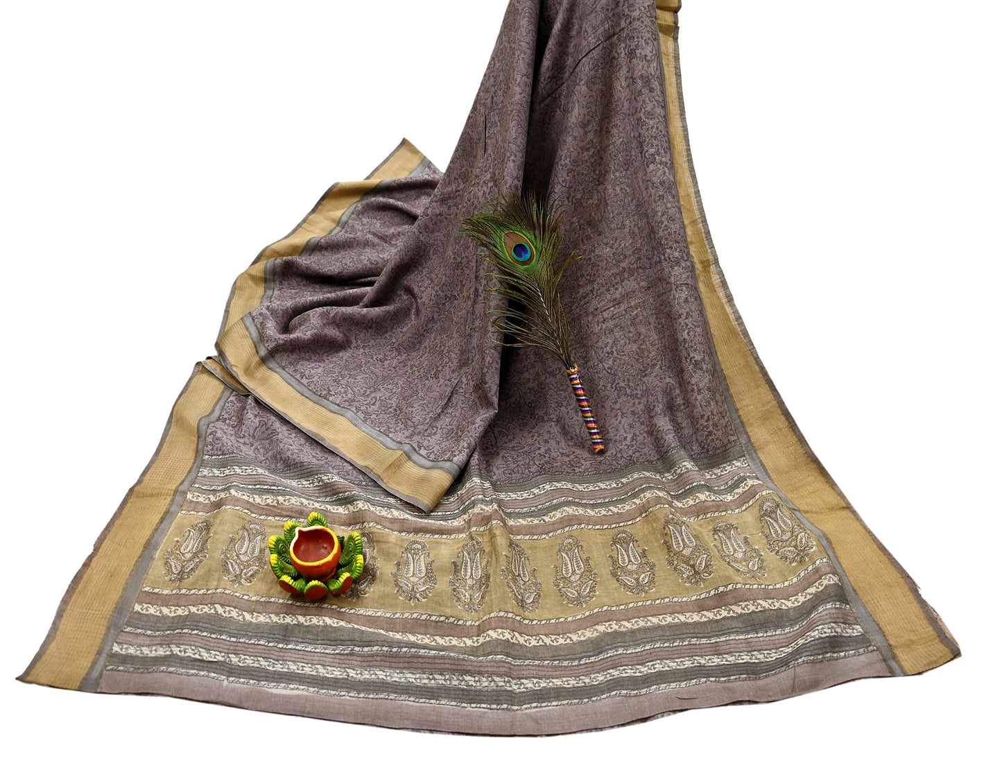 Indian Vintage Sari Purple & Gray Pure Woolen Woven Printed Sarees Soft Warm Craft Fabric 5Yd Floral Dress making Crafting For Winter Soft