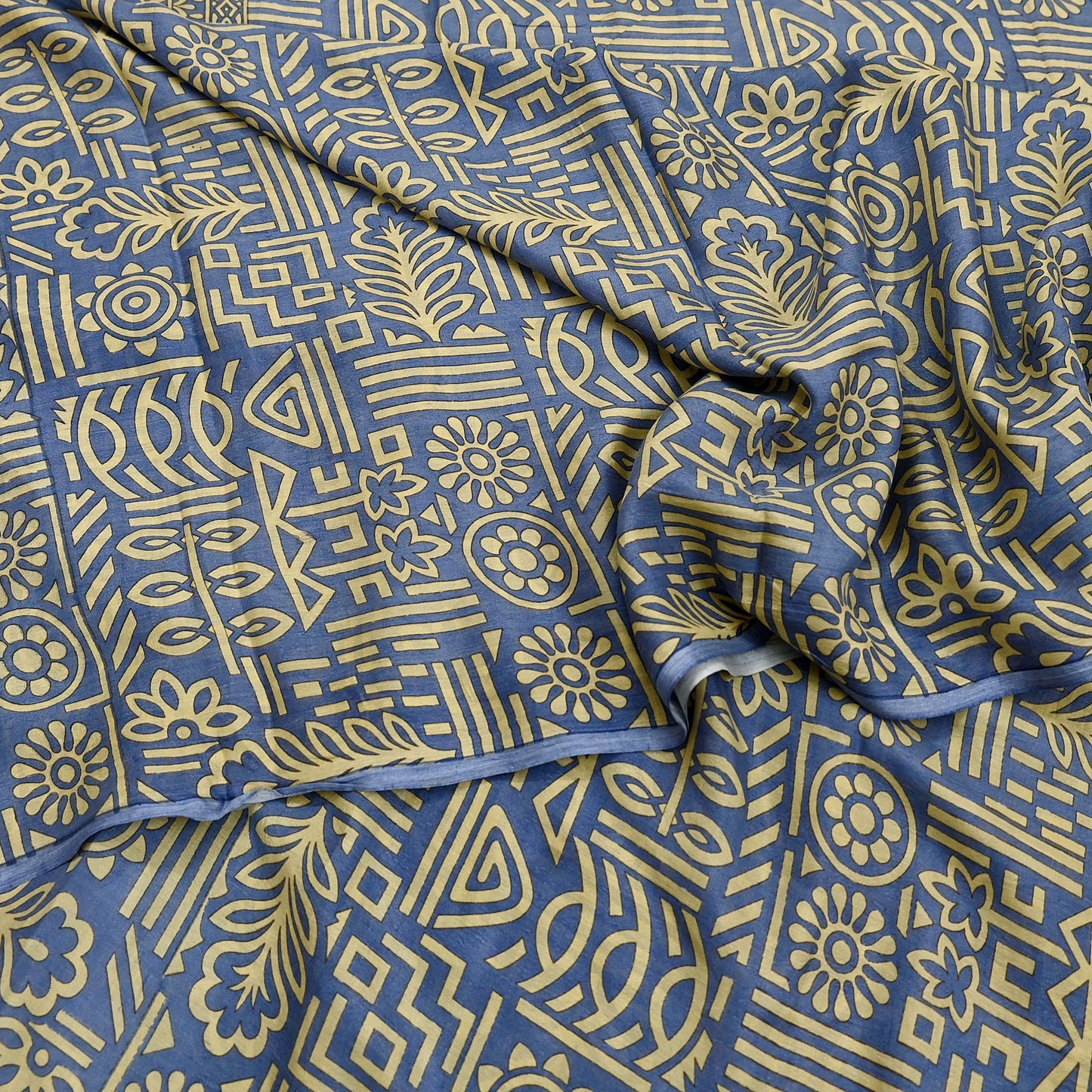 Indian Vintage Sari Beige & Gray 100% Pure Silk Printed Saree 5yd Sewing Craft Fabric Dress Making Soft Crafting Quilting Upcycle Used