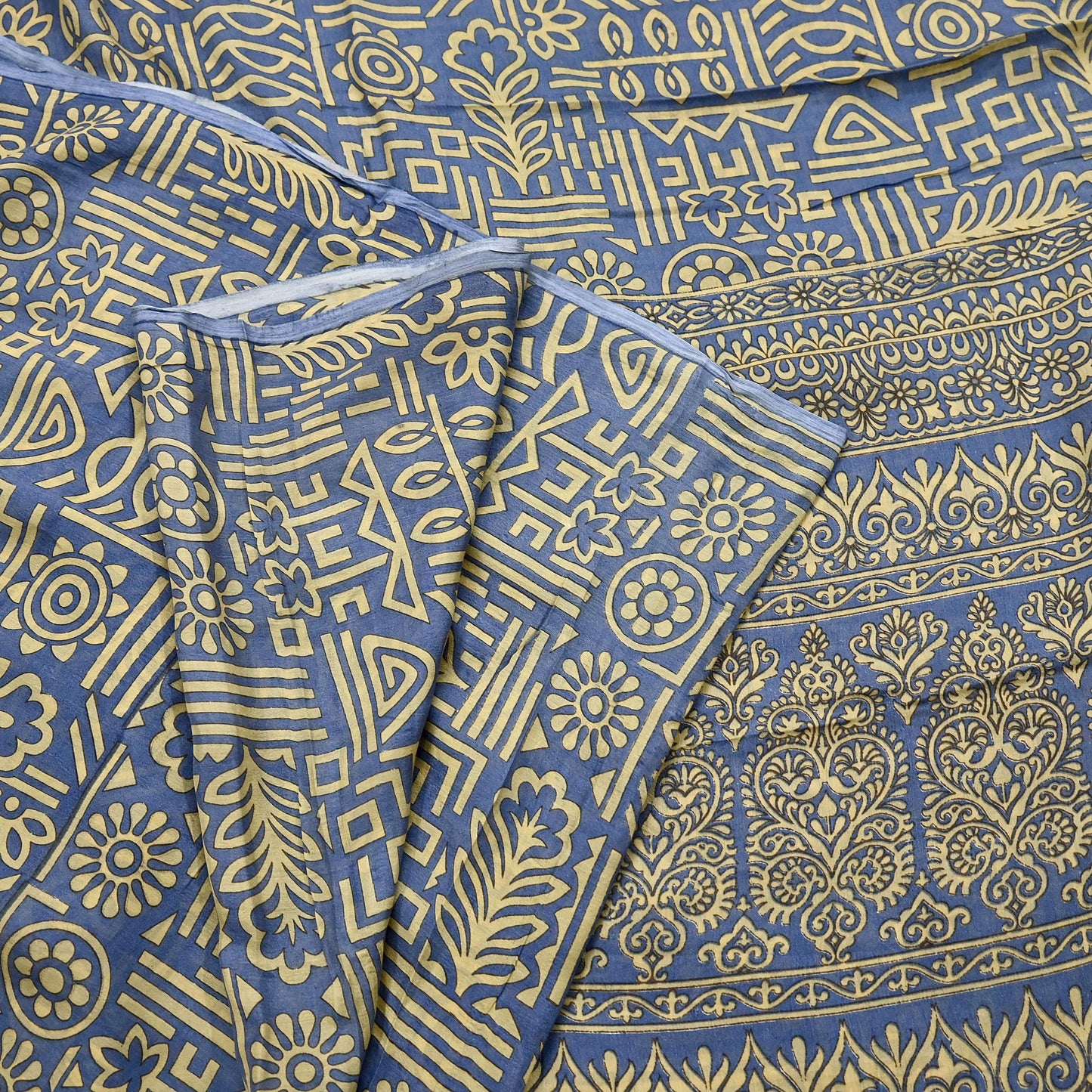 Indian Vintage Sari Beige & Gray 100% Pure Silk Printed Saree 5yd Sewing Craft Fabric Dress Making Soft Crafting Quilting Upcycle Used