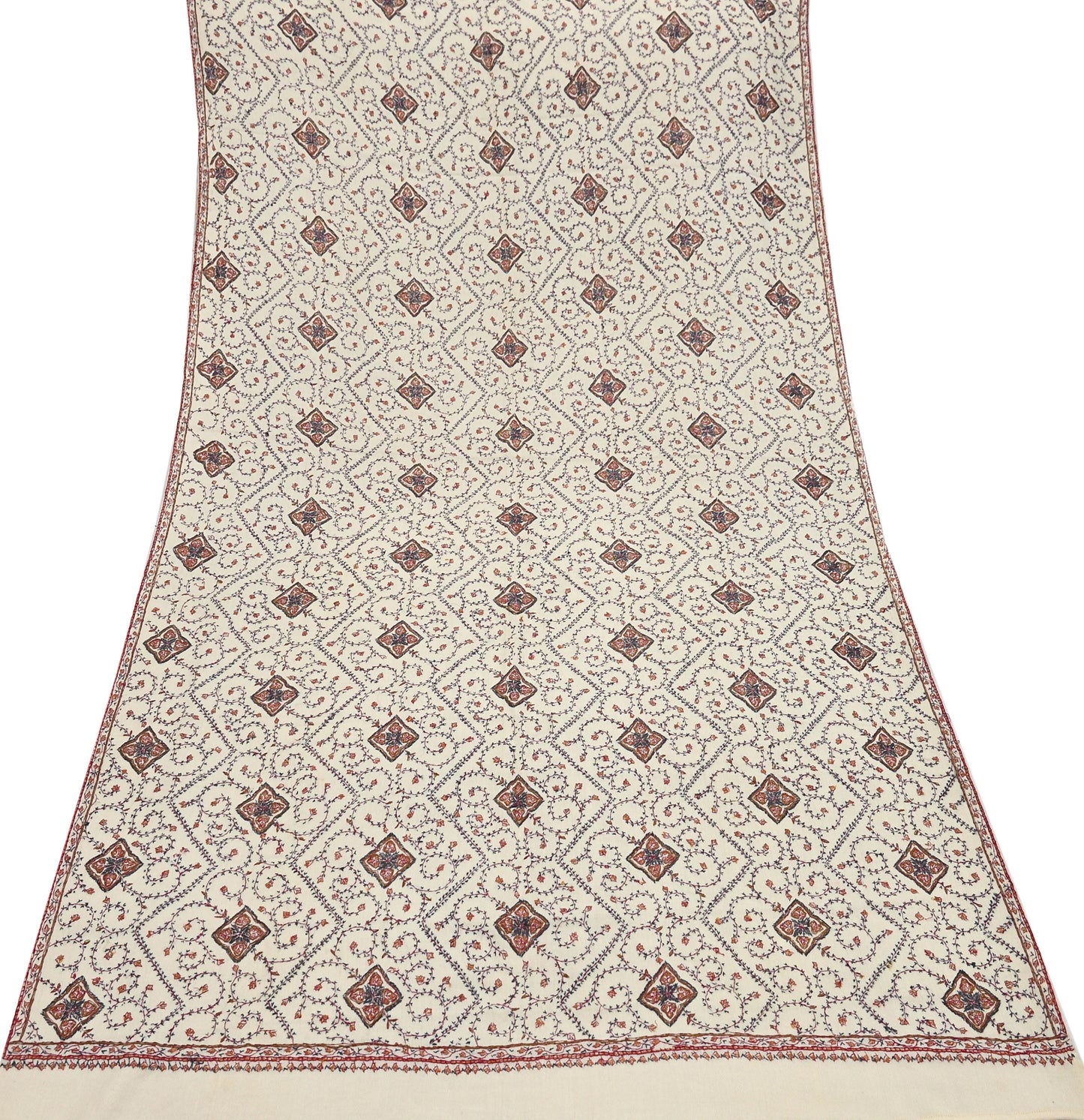 Indian Vintage Ivory Shawl Pure Woolen Handmade Suzani Long Throw Stole Warm Stole Paisley Design Soft Soft Cozy