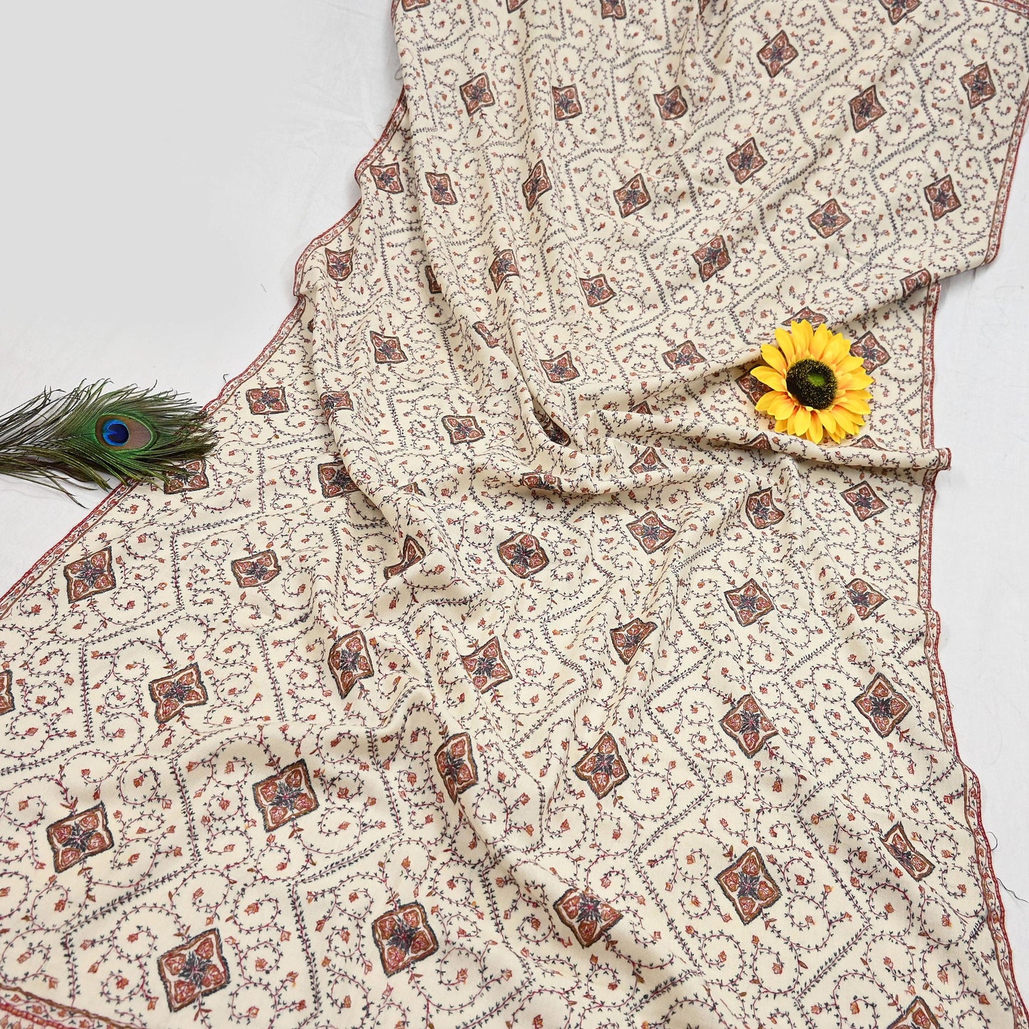 Indian Vintage Ivory Shawl Pure Woolen Handmade Suzani Long Throw Stole Warm Stole Paisley Design Soft Soft Cozy