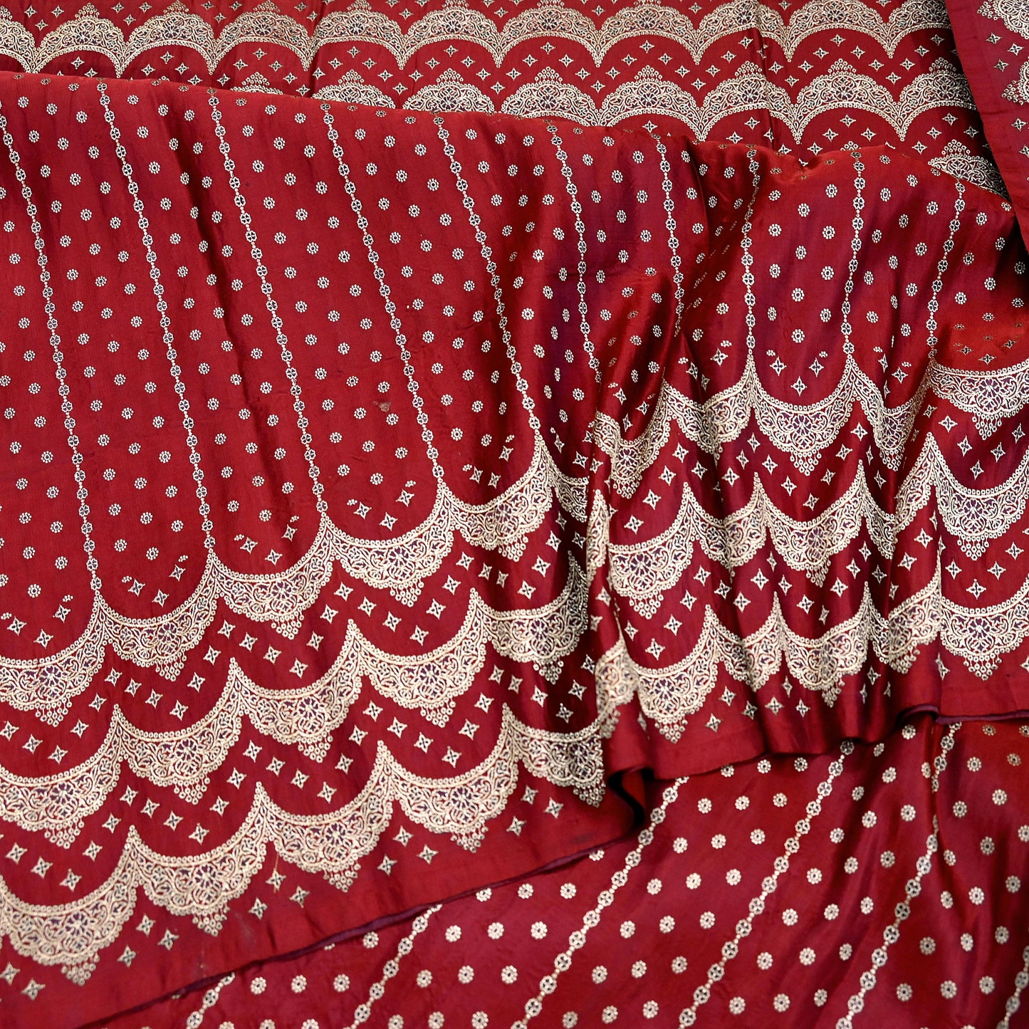 Indian Vintage Heavy Bridal Sari Maroon Pure Satin Silk Woven Banarasi Sarees Zari 5Yd Wedding Dress making Crafting Craft Fabric Quilting