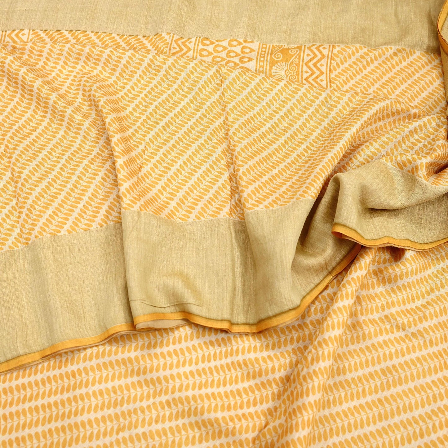 Indian Vintage Heavy Sari Beige & Yellow Pure Khadi Silk Handloom Saree Craft Fabric 5yd Ethnic Wear Dress making For Crafting Quilting