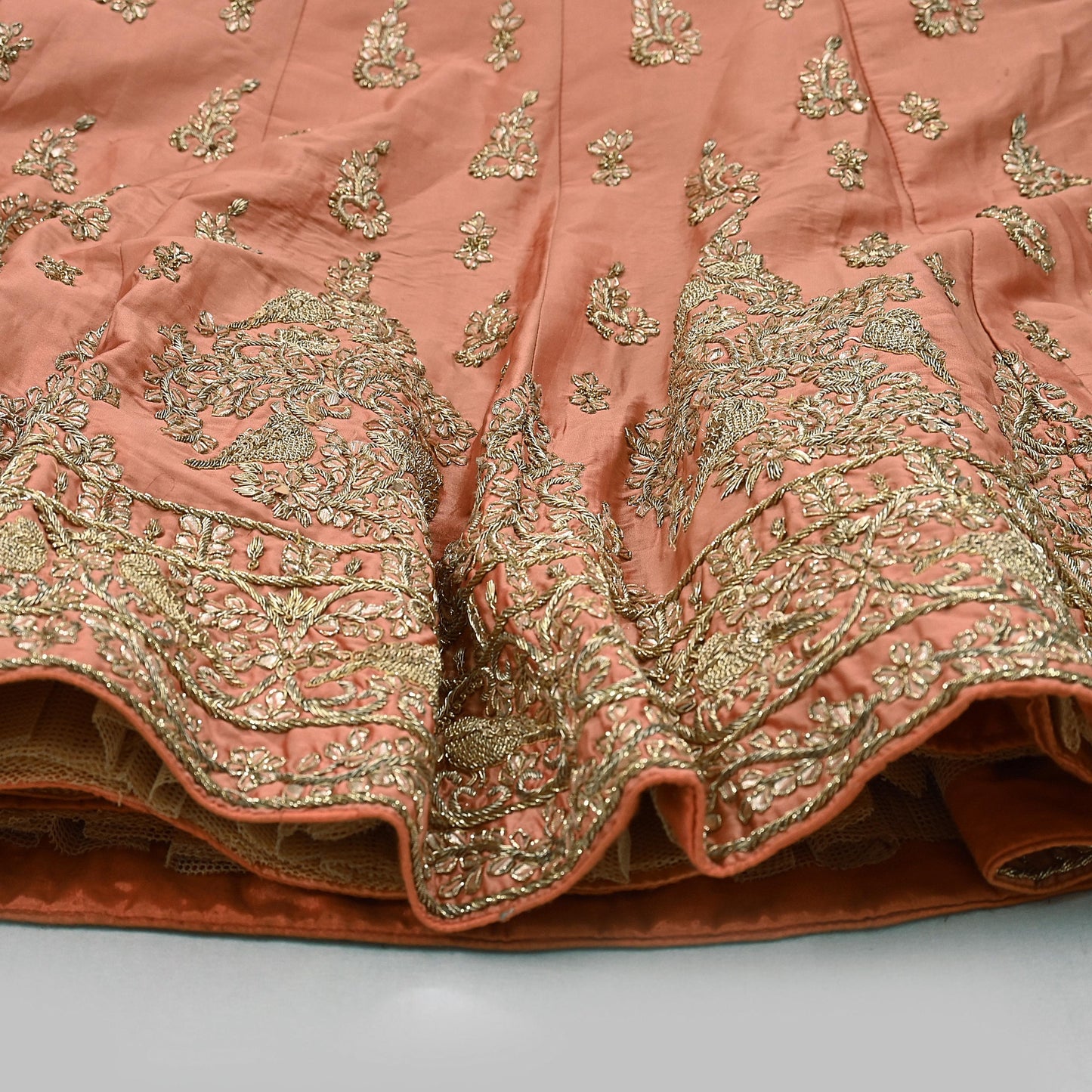 Indian Heavy Peach Hand Embroidered Semi Stitched Lehenga/Skirt Bridal Wear Zardozi/ Dabka Bollywood skirt party wear