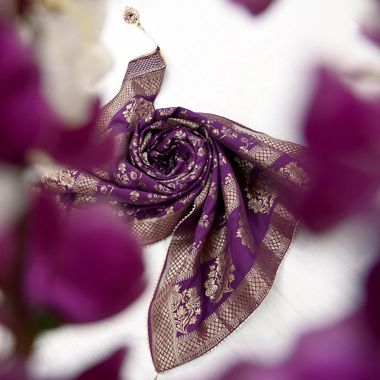 Indian Vintage Purple Dupatta Long Stole Blend silk Woven Banarasi Scarves Veil Scarf Wrap Hippie Boho Soft Floral