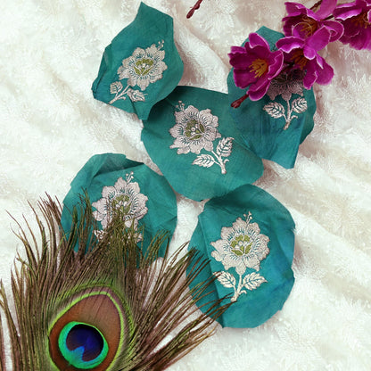 Vintage Green Pure Silk Hand Woven banarasi Rare Applique- set of 5 VERY OLD ANTIQUE  Snippets Remnants Craft Journals