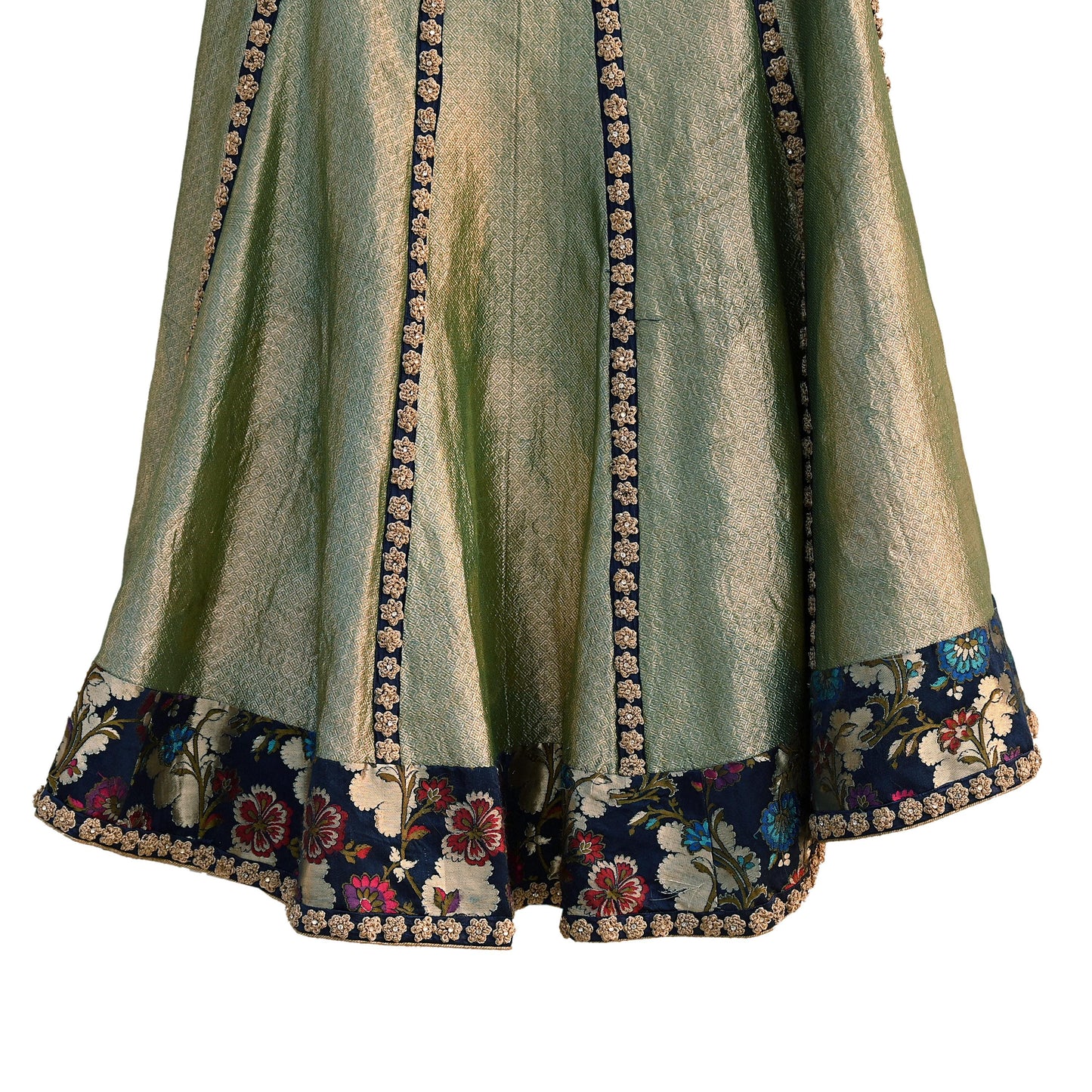 Indian Pre-owned Green Pure Tissue Silk Hand Embroidered Lehenga/Skirt Designer By Anamika Khanna Bridal Wear Zardozi/ Dabka Bollywood skirt