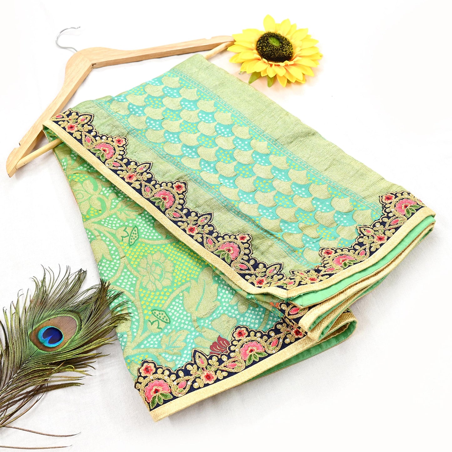 Indian Vintage Heavy Green Pure georgette silk Hand Embroidered Bandhani Dupatta Designer By Anamika Khanna Bridal Wear Veil Hijab