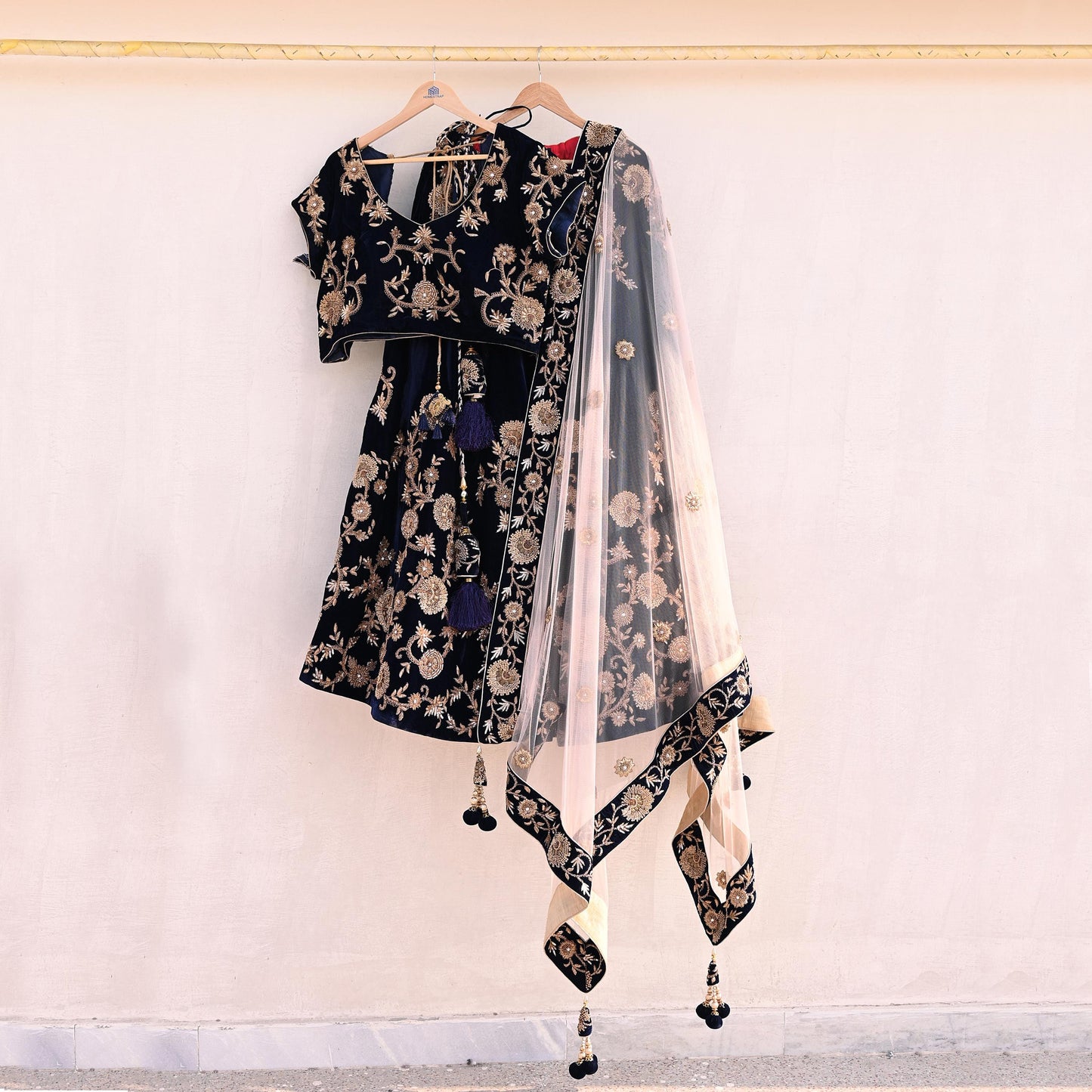 Indian Pre-owned Heavy Blue & Peach Velvet/Net Hand Embroidered Lehenga 3pcs Set By Designer Sabyasachi Bridal Wear With Padded Blouse