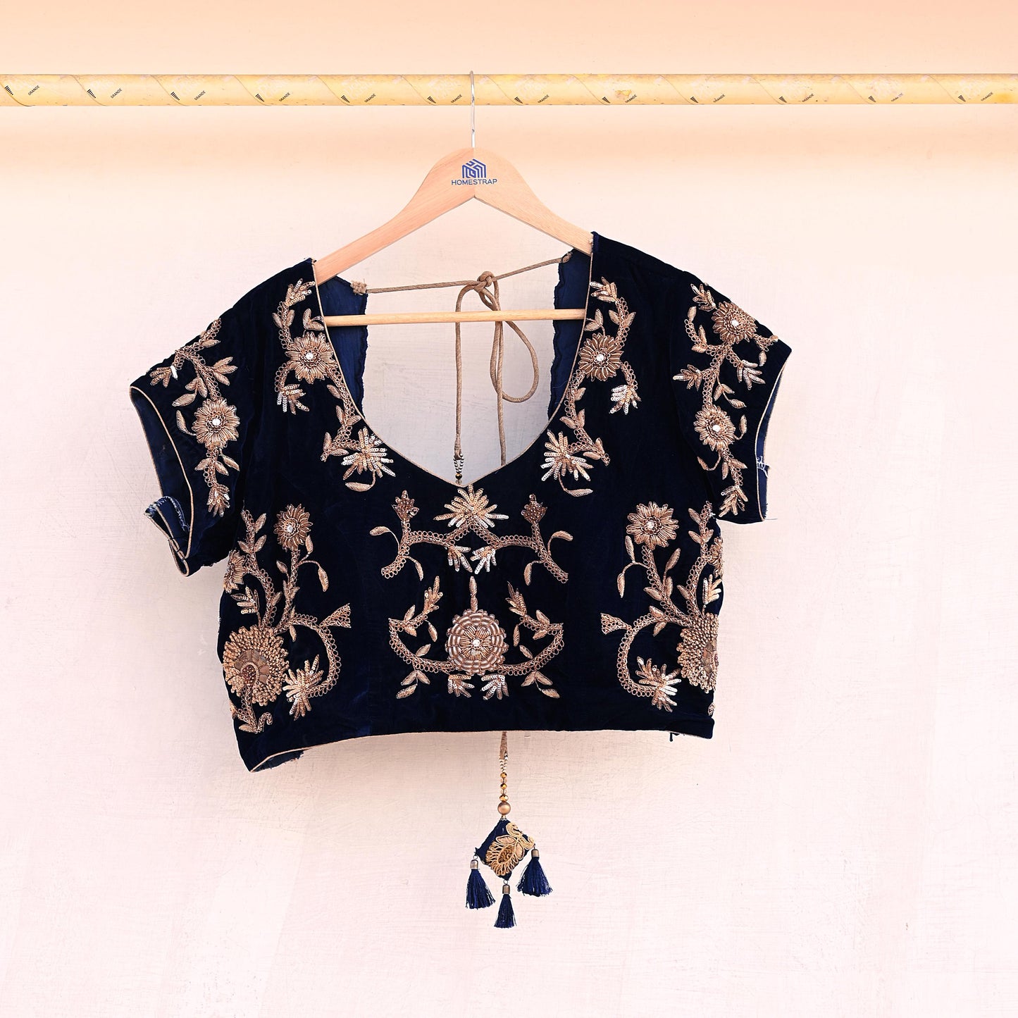 Indian Pre-owned Heavy Blue Velvet Hand Embroidered By Designer Sabyasachi Padded Blouse/Top/Crop XL Size Party wear Bollywood