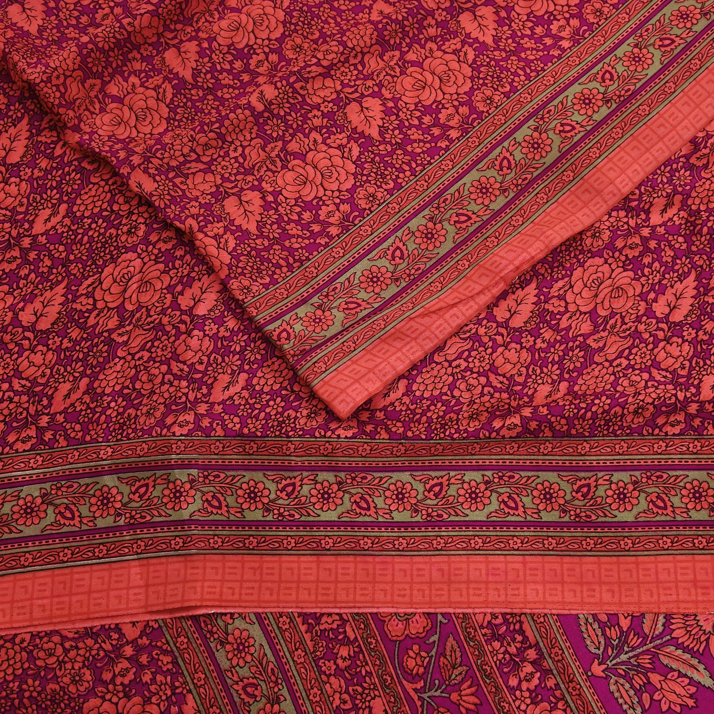 Indian Vintage Saree Peach & Purple Moss Crepe Printed Sari 5 Yards Floral Soft Fabric for Sewing, Dressmaking, Crafting, Quilting