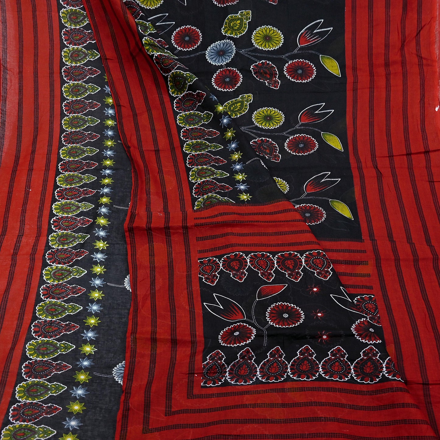 Indian Vintage Sari Red & Black Printed 100% Pure Cotton Saree Craft Fabric 5Yard Sewing Sarong Wrap Boho Floral