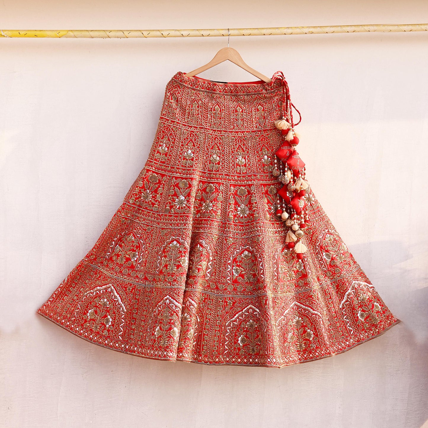 Indian Heavy Wedding Red Raw Silk/Net Hand Embroidered Lehenga 2pcs Set By Designer Sabyasachi Bridal Wear