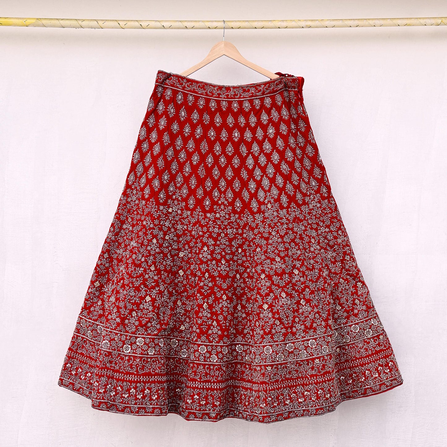 Indian Heavy Wedding Red Velvet/Net Hand Embroidered Semi Stitched Lehenga Set of 3pcs Bollywood style wedding wear