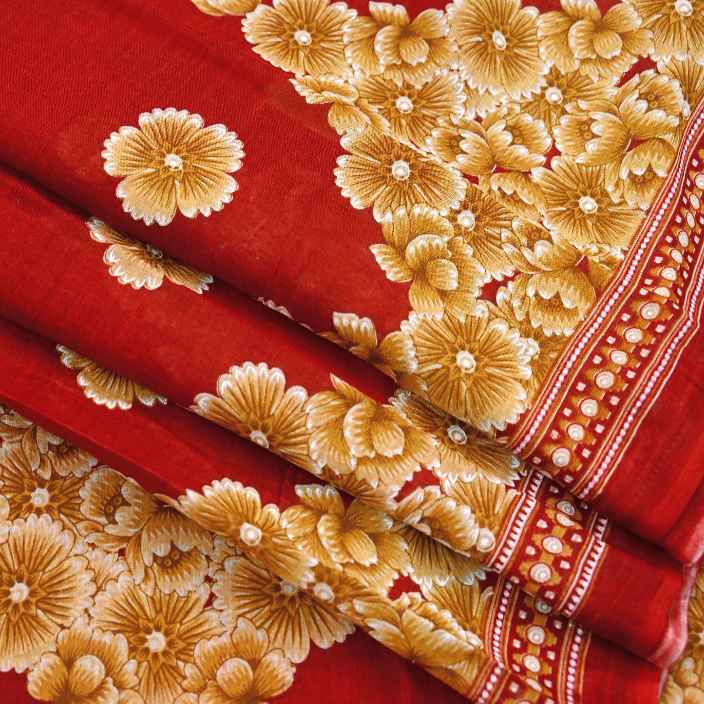 Indian Vintage Red Saree Printed Pure Cotton Sari Craft Fabric Soft 5Yd Sewing Sarong Wrap Boho Quilting Crafting Upcycle Dress making