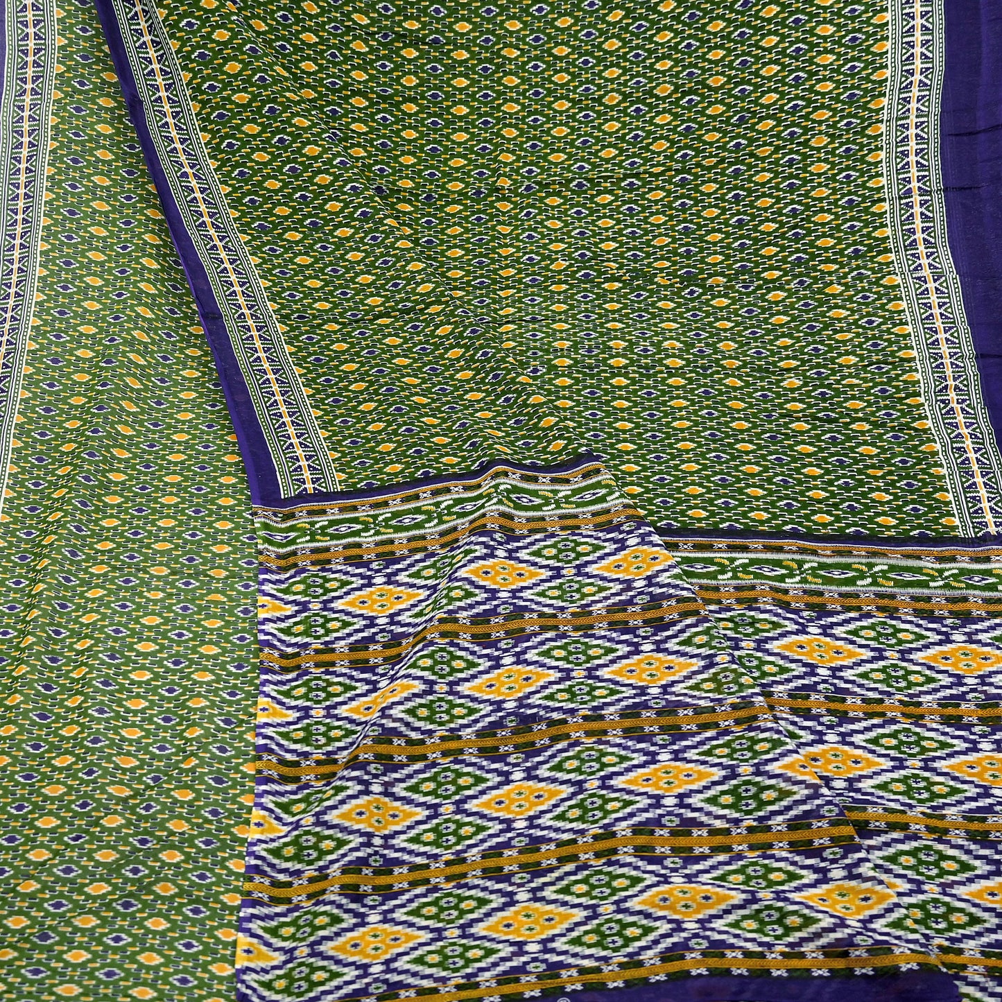 Indian Vintage Sari Blue & Green Pure Cotton Printed Sarees Craft Fabric 5Yd Soft Sewing Sarong Wrap Boho Floral Quilting Upcycle Crafting