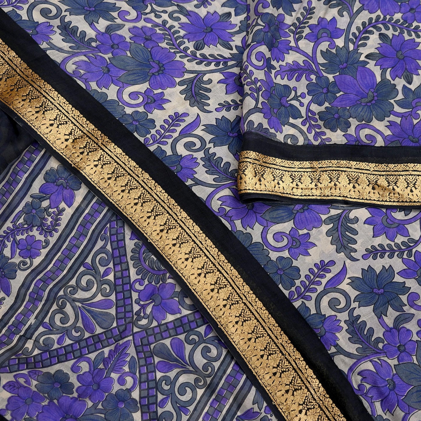 Indian Vintage Sari Purple & Ivory Pure Silk Printed Saree Fabric 5yd Sewing Craft Fabric DressMaking Floral Upcycle Quilting Crafting