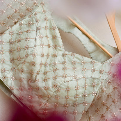 Indian Pre-owned Green Pure Organza Silk Hand Embroidered By Designer Abu Jani Blouse/Top/Crop 36 Size Party wear Bollywood