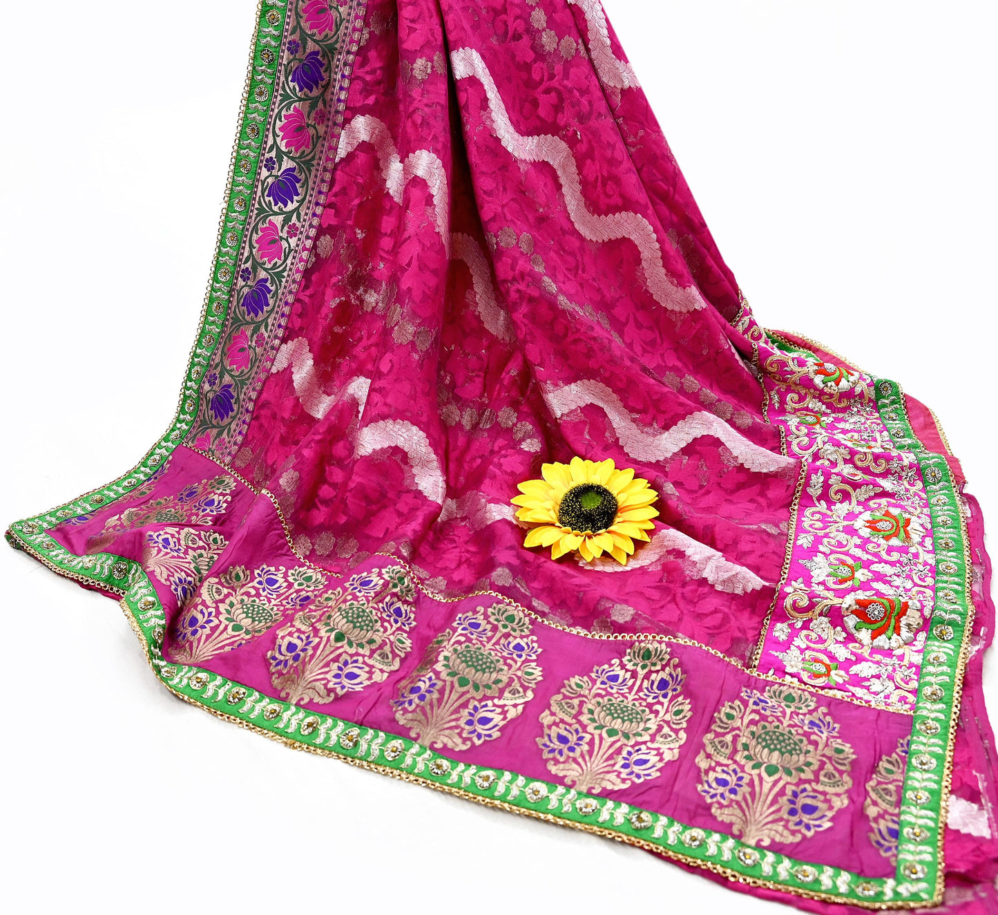 Indian Pre-Owned Sari Magenta Pure Silk Hand Embroidered Jamdani Designer Manish Malhotra Sarees Ethnic Zardozi/Zari wedding Saree