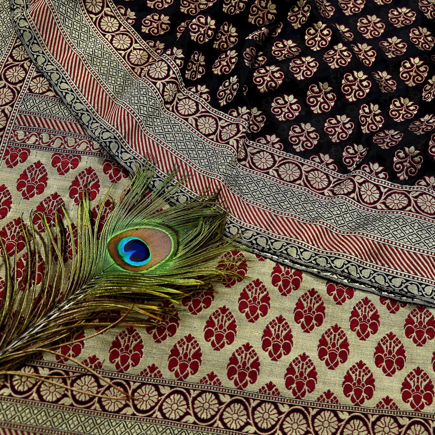 Vintage Heavy Black Sarees Pure Silk Hand Woven Sari Craft Fabric 5Yd Sewing Soft Ethnic Zari Dress Making Wedding Sari