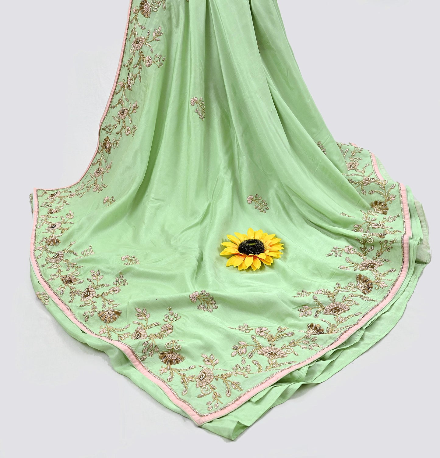 Indian Pre-owned Sari Green Pure Chanderi Silk Hand Embroidered Anamika Khanna Designer Sarees Ethnic 6Yd Sewing  Zardozi Wedding Sarees