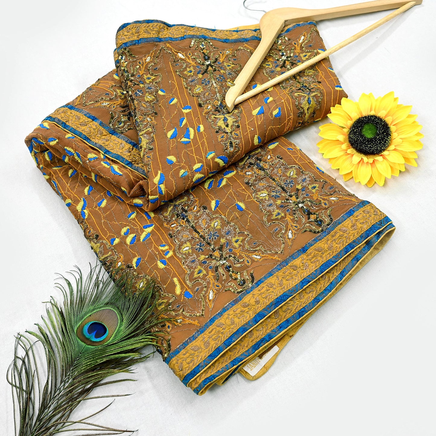 Indian Pre-owned Heavy Sari Brown Pure Georgette Silk Hand Embroidered Kantha Sarees Designer Abu Jani 6Yd Sewing Ethnic Sarees