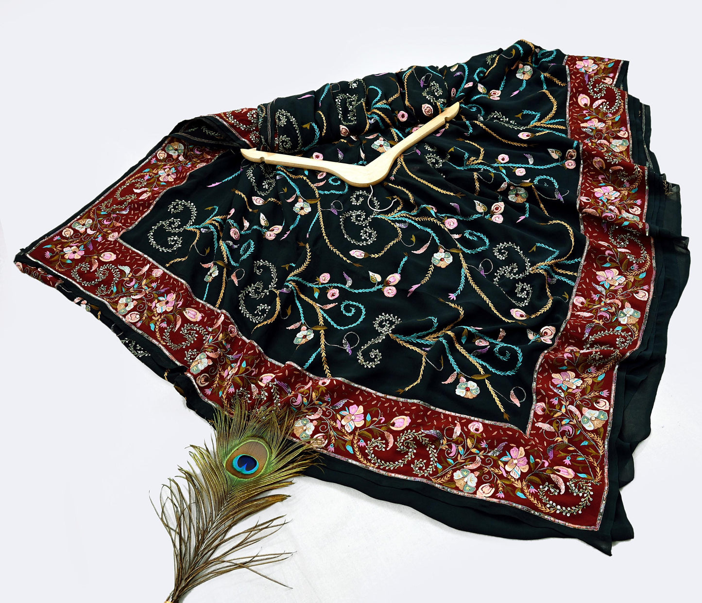 Indian Pre-owned Heavy Sari Black Pure Georgette Silk Hand Embroidered Sarees Designer Abu Jani 5Yd Sewing Ethnic Bollywood Designer Sarees