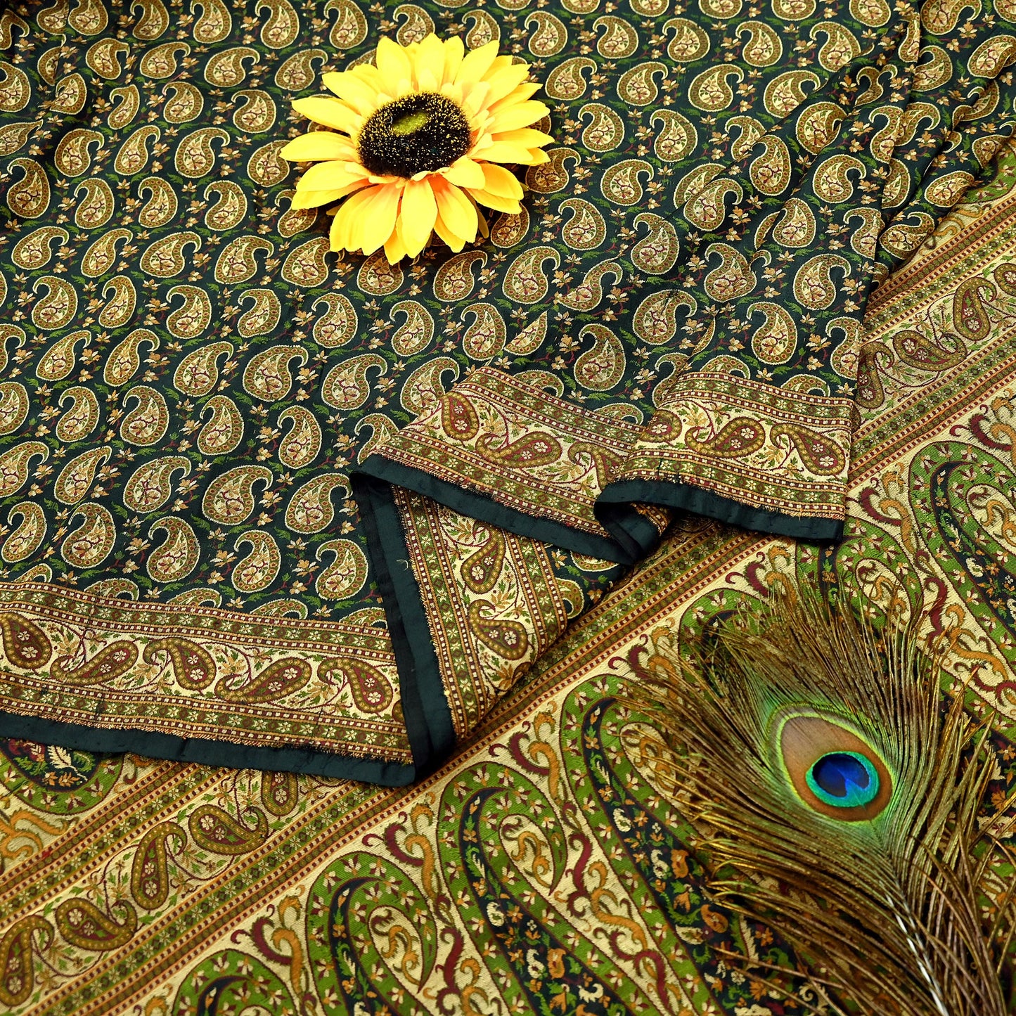 Vintage Heavy Black Sarees Pure Silk Hand Woven Sari Craft Fabric 5Yd Sewing Soft Ethnic Zari Dress Making Wedding Sari