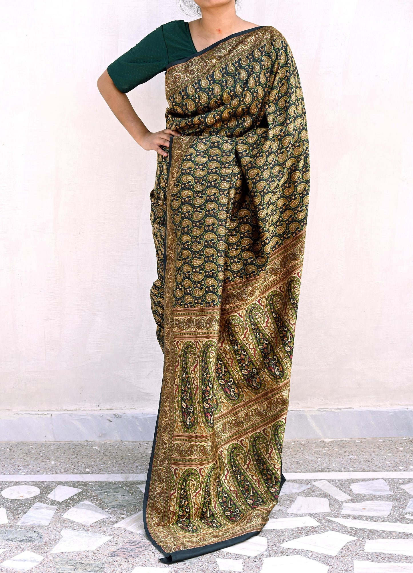 Vintage Heavy Black Sarees Pure Silk Hand Woven Sari Craft Fabric 5Yd Sewing Soft Ethnic Zari Dress Making Wedding Sari