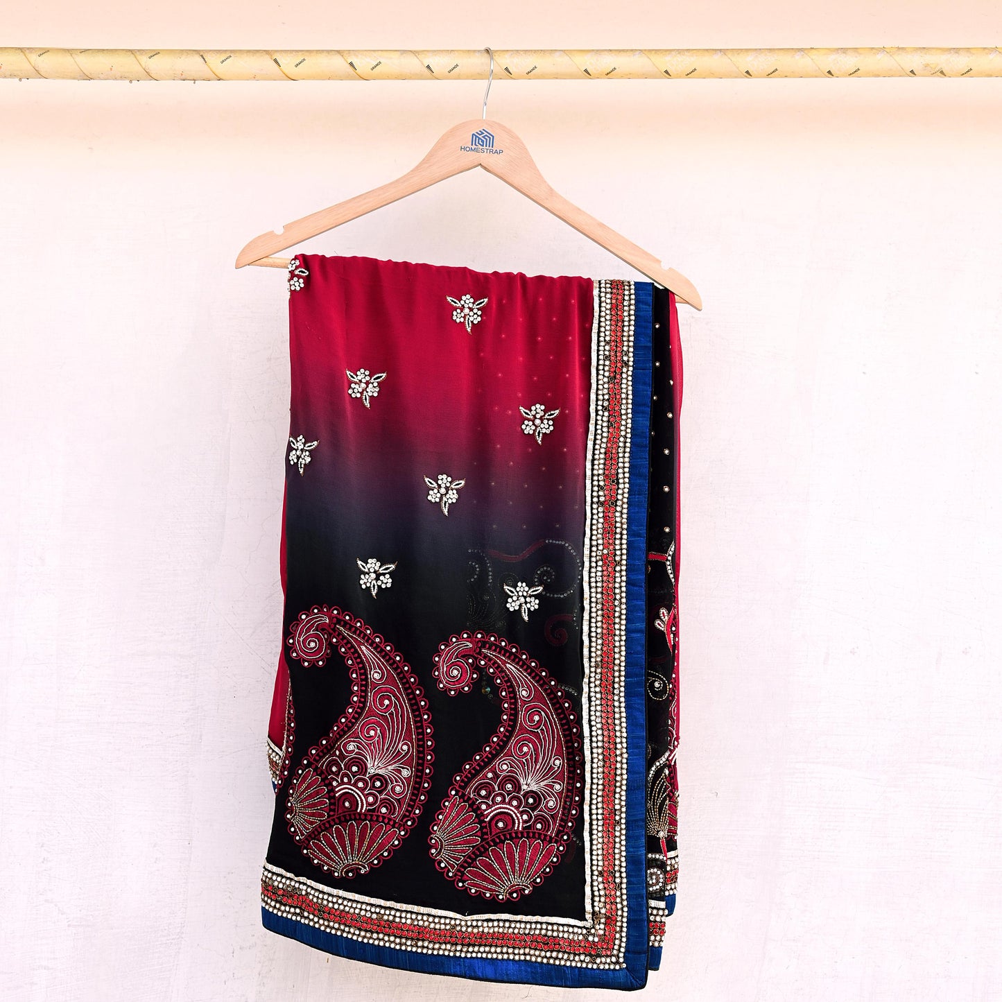 Indian Pre-owned Sari Red & Black Pure Georgette Silk Hand Embroidered Anamika Khanna Designer Sarees Ethnic 6Yd Sewing  Wedding Sarees