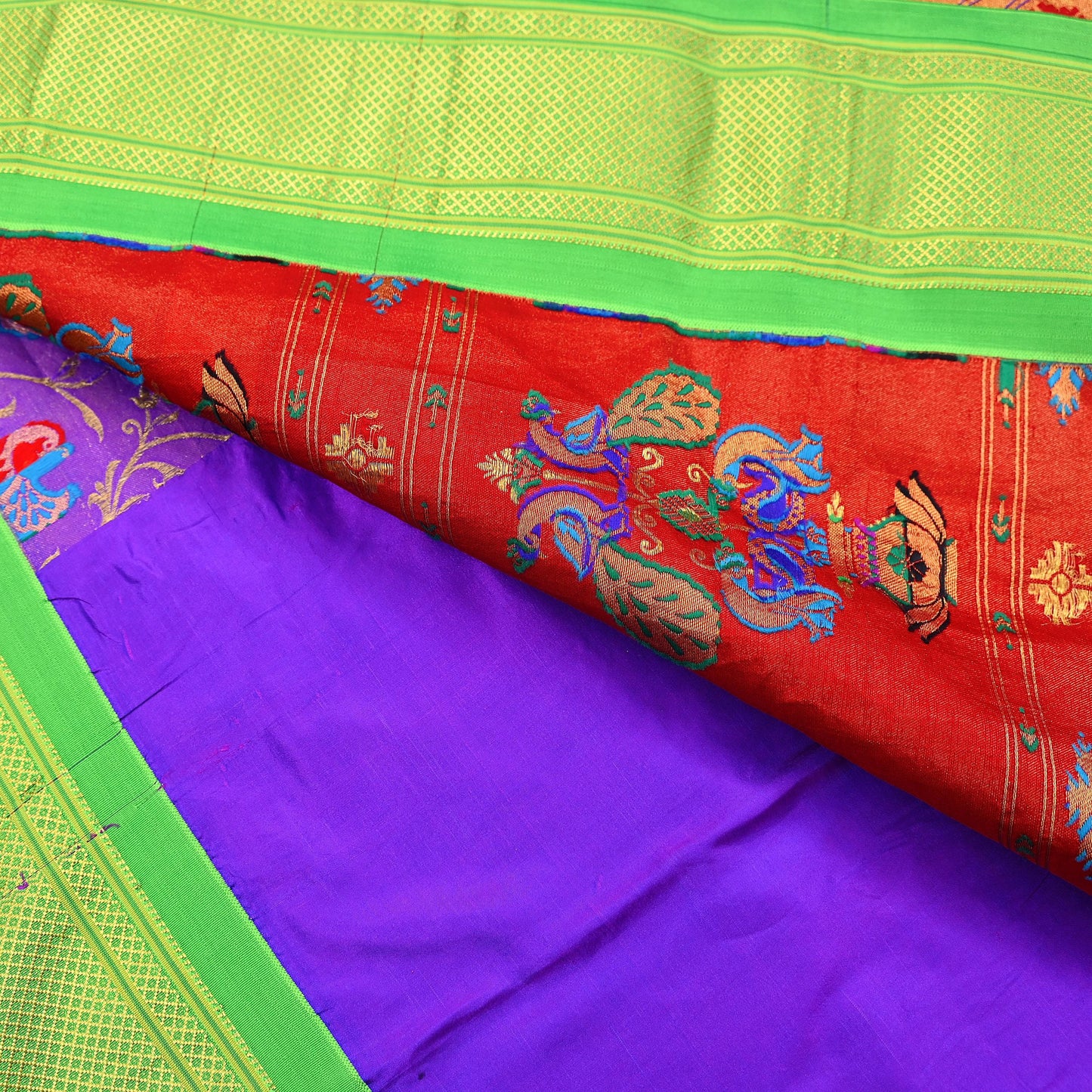 Indian Vintage Sari Pure Silk 100% Metallic Golden Zari Hand Woven Paithani sarees Wedding Wear pre-owned Bridal silk sarees Peacock