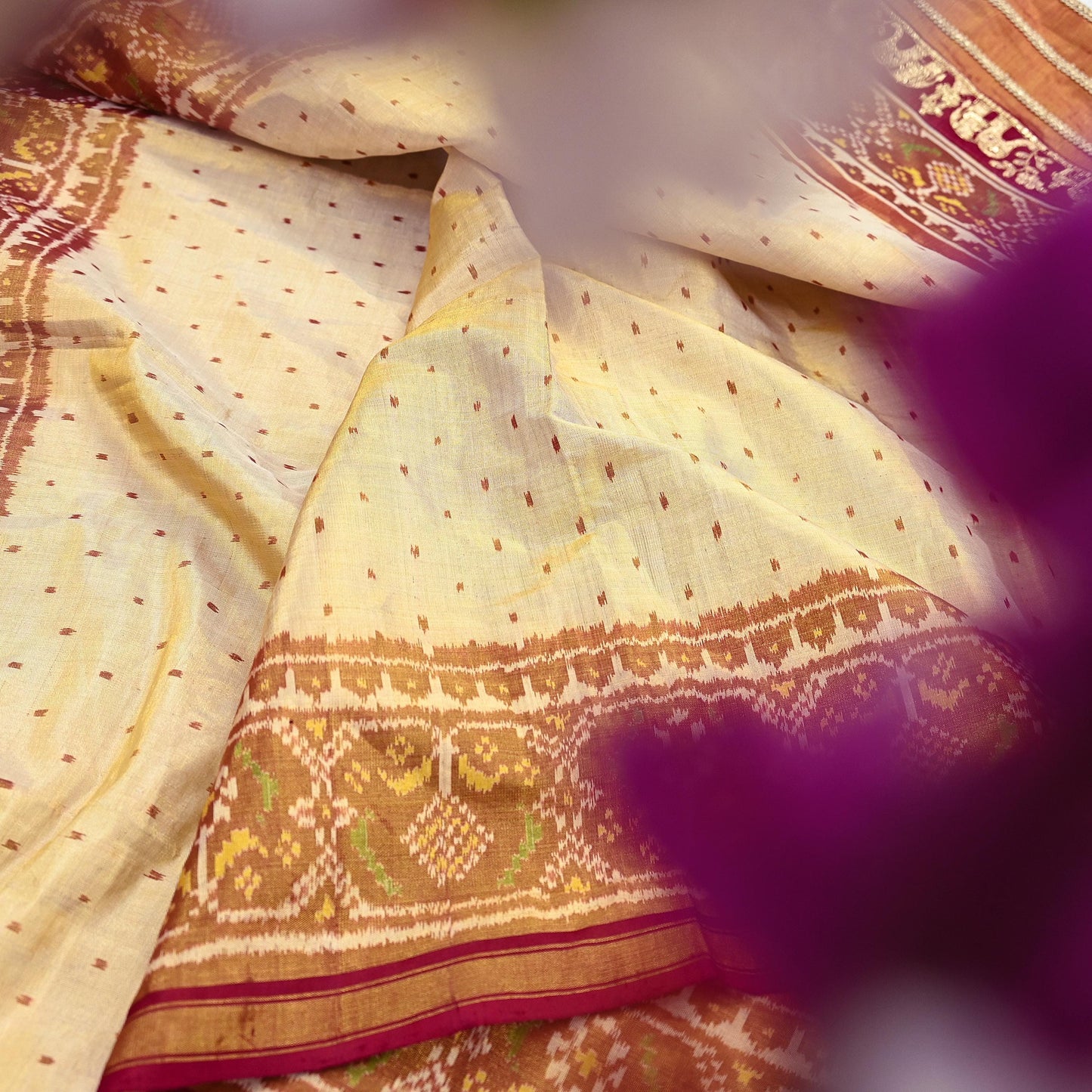 Indian Vintage Golden Dupatta Long Stole Hand woven Ikat Patola Hijab Pure Silk Scarves Veil Fringes