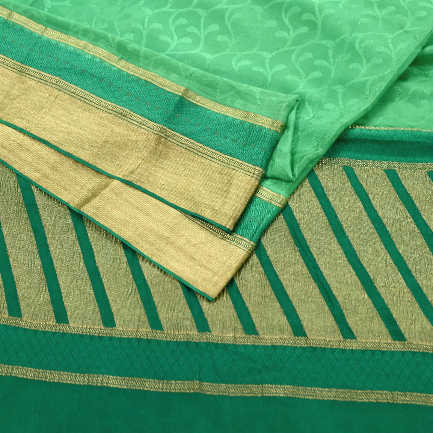 Indian Vintage Sari Green Pure Silk Hand Woven Sarees Fabric 5Yd Ethnic Dress Making Crafting Upcycle Quilting Zari Border