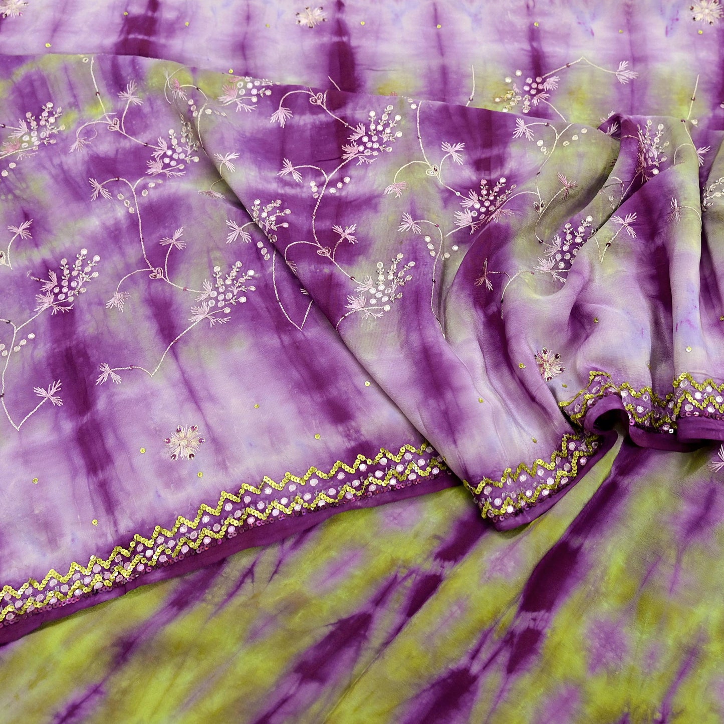 Indian Vintage Purple & Green Saree Pure Crepe Silk Hand Embroidered Tie-Dye Sari Fabric 5yard Sewing Craft Fabric Ethnic zari