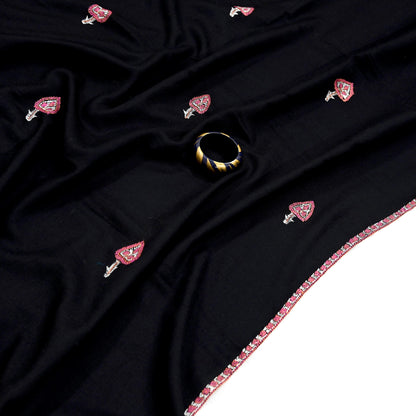 Indian Vintage Black Shawl Pure Woolen Handmade Suzani Long Throw Stole Warm Stole Paisley Design Soft Soft Cozy