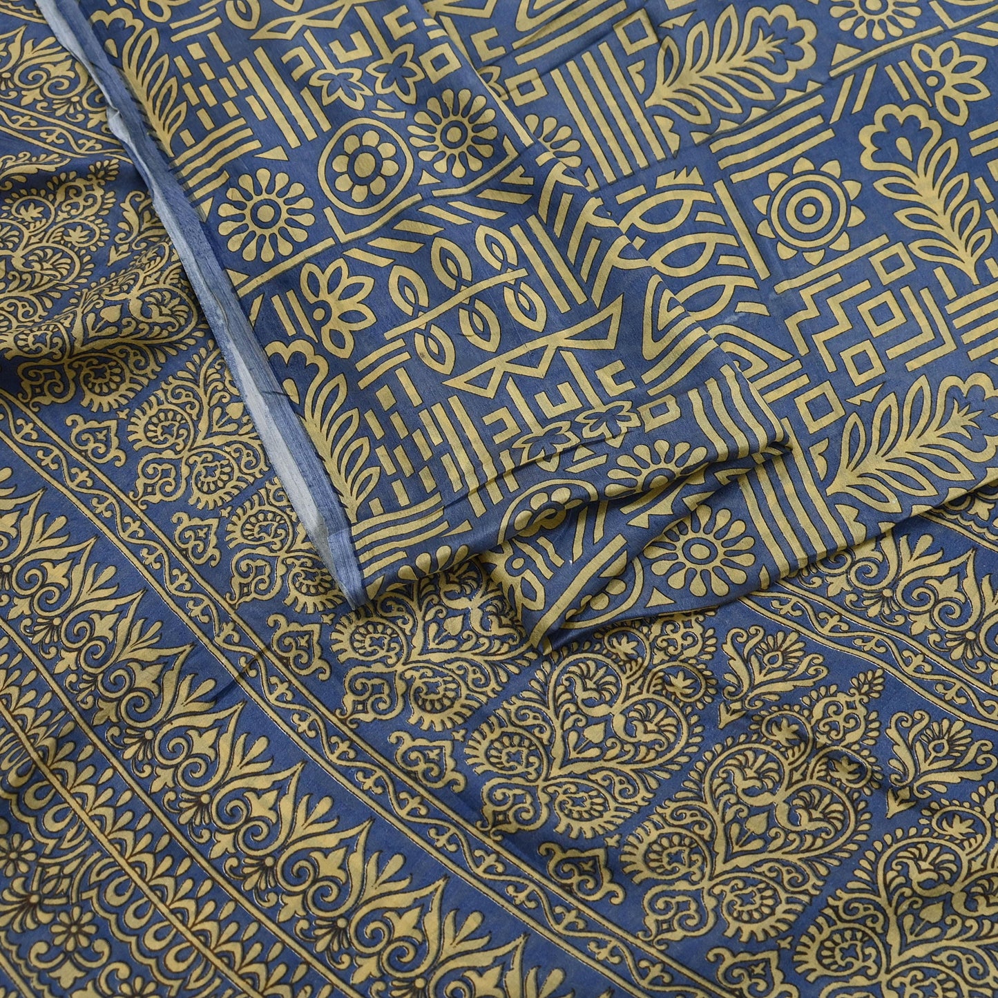 Indian Vintage Sari Beige & Gray 100% Pure Silk Printed Saree 5yd Sewing Craft Fabric Dress Making Soft Crafting Quilting Upcycle Used