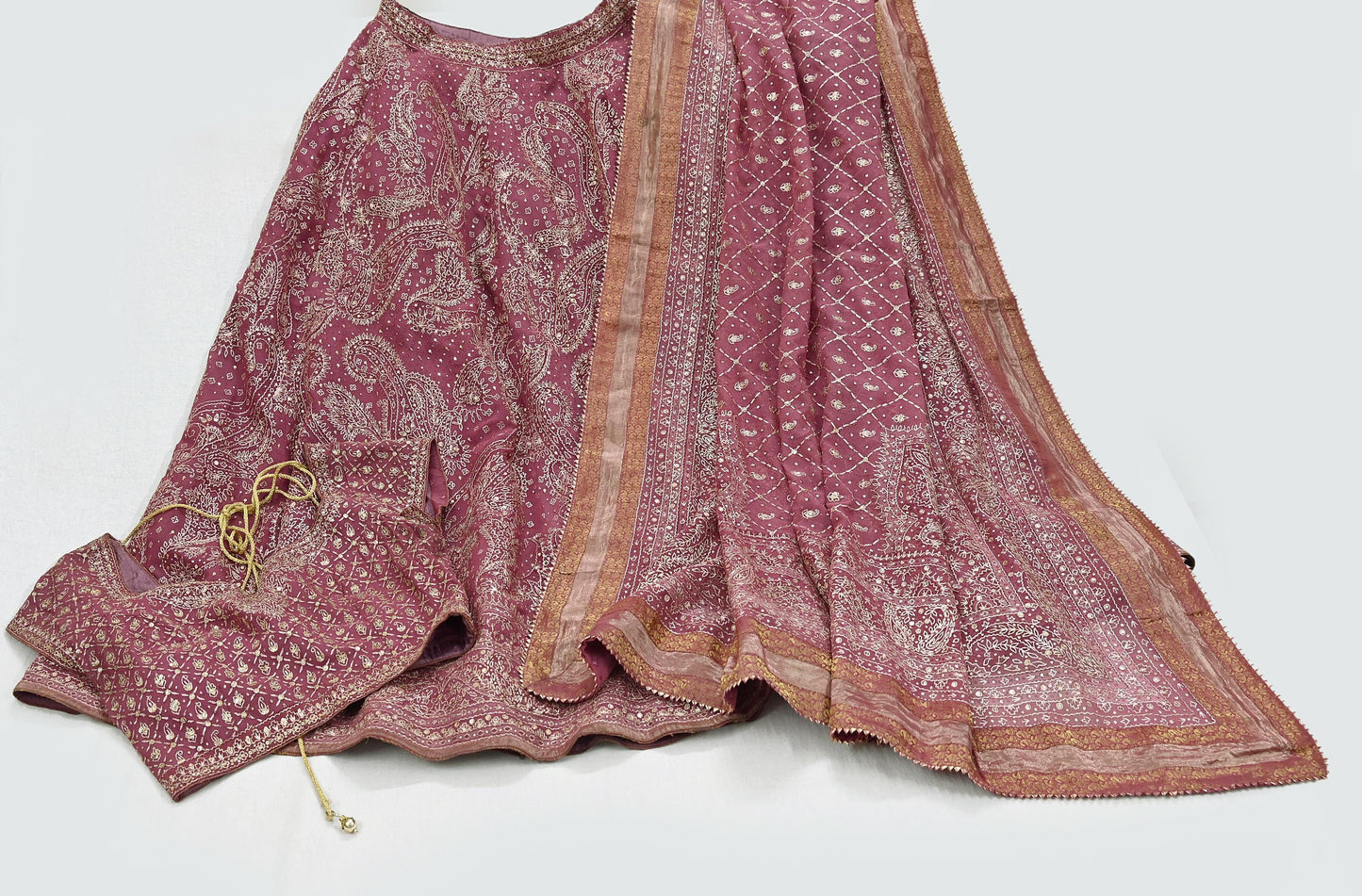 Indian Pre-owned Onion Pink Pure Georgette Silk Hand Embroidered Ritu Kumar Designer Lehenga 3pcs Set Ethnic Bollywood Party Wear