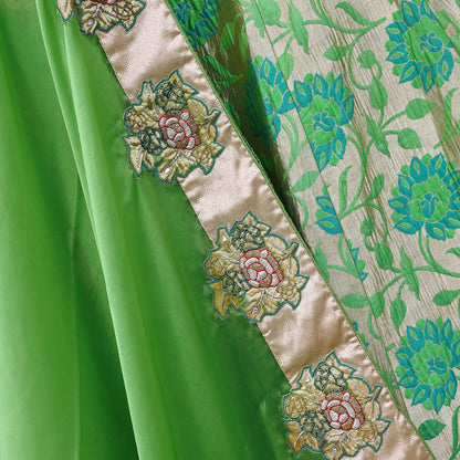 Indian Pre-owned Heavy Green Pure Chanderi Silk Hand Embroidered Lehenga Set Of 2pcs Designer By Manish Malhotra Party Wear