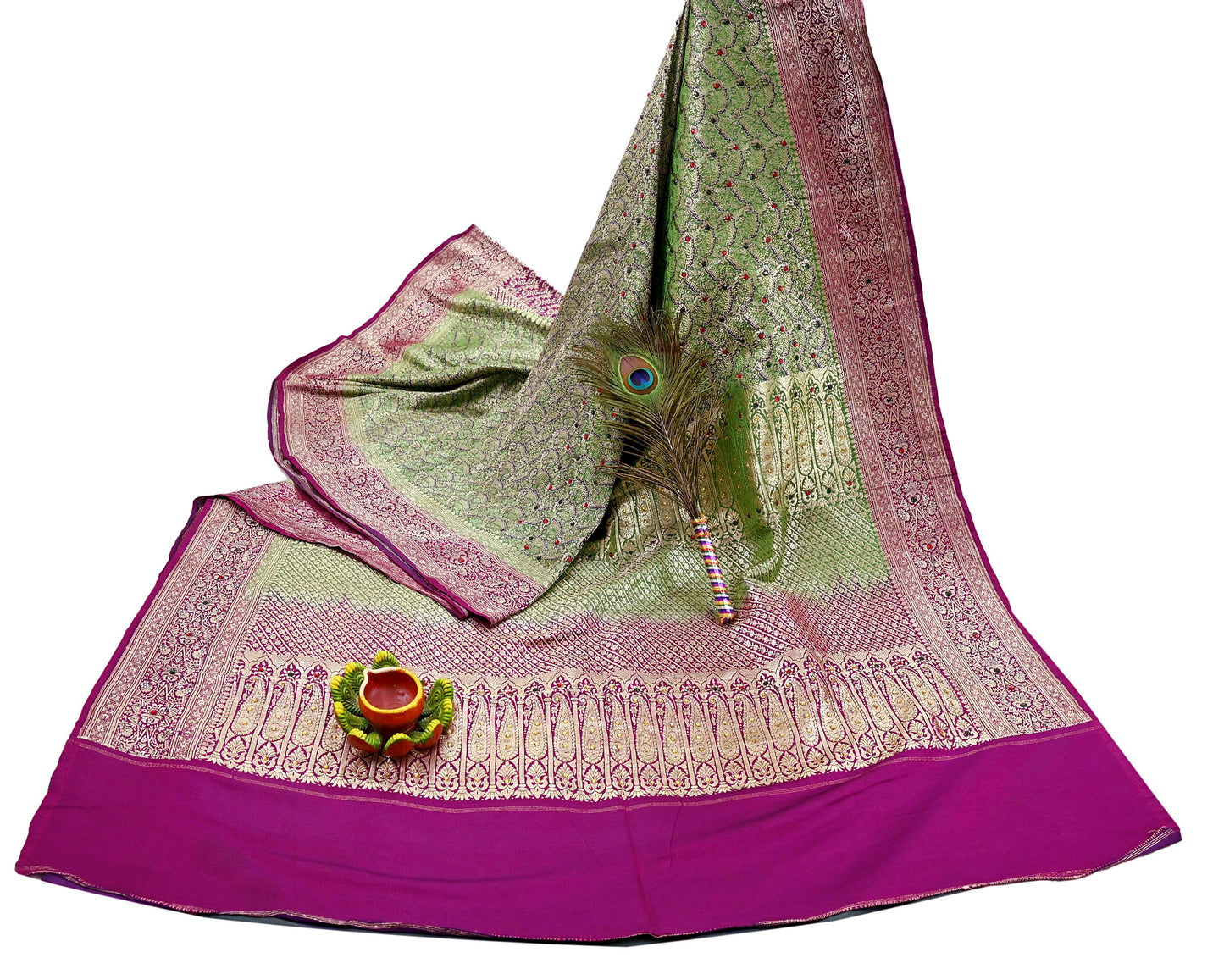 Indian Vintage Sari Heavy Pure Satin Silk Woven Banarasi Brocade Saree Zari 5Yd Ethnic Dress making Crafting Bollywood