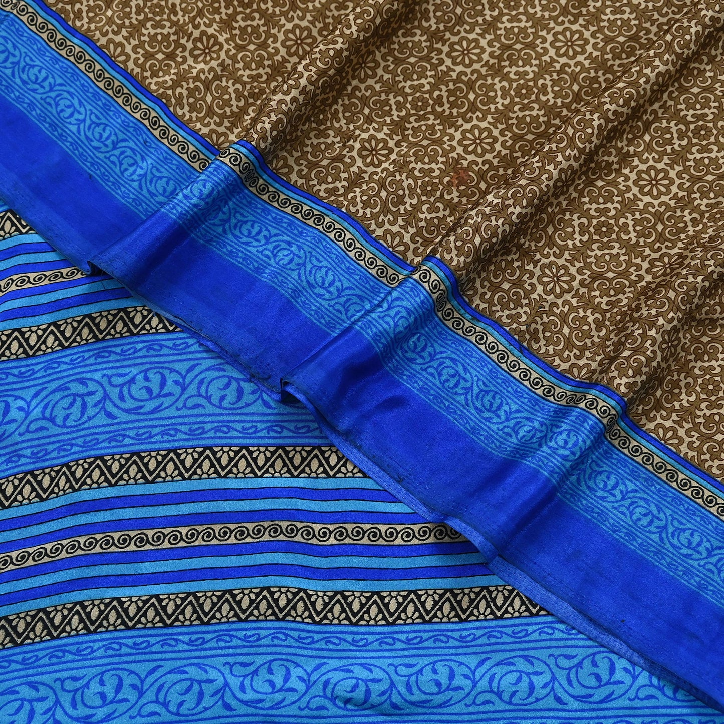 Indian Vintage Blue & Green Sarees Moss Crepe Printed Sari 5yd Sewing Floral Soft Craft Fabric DressMaking For Crafting Quilting Upcycle