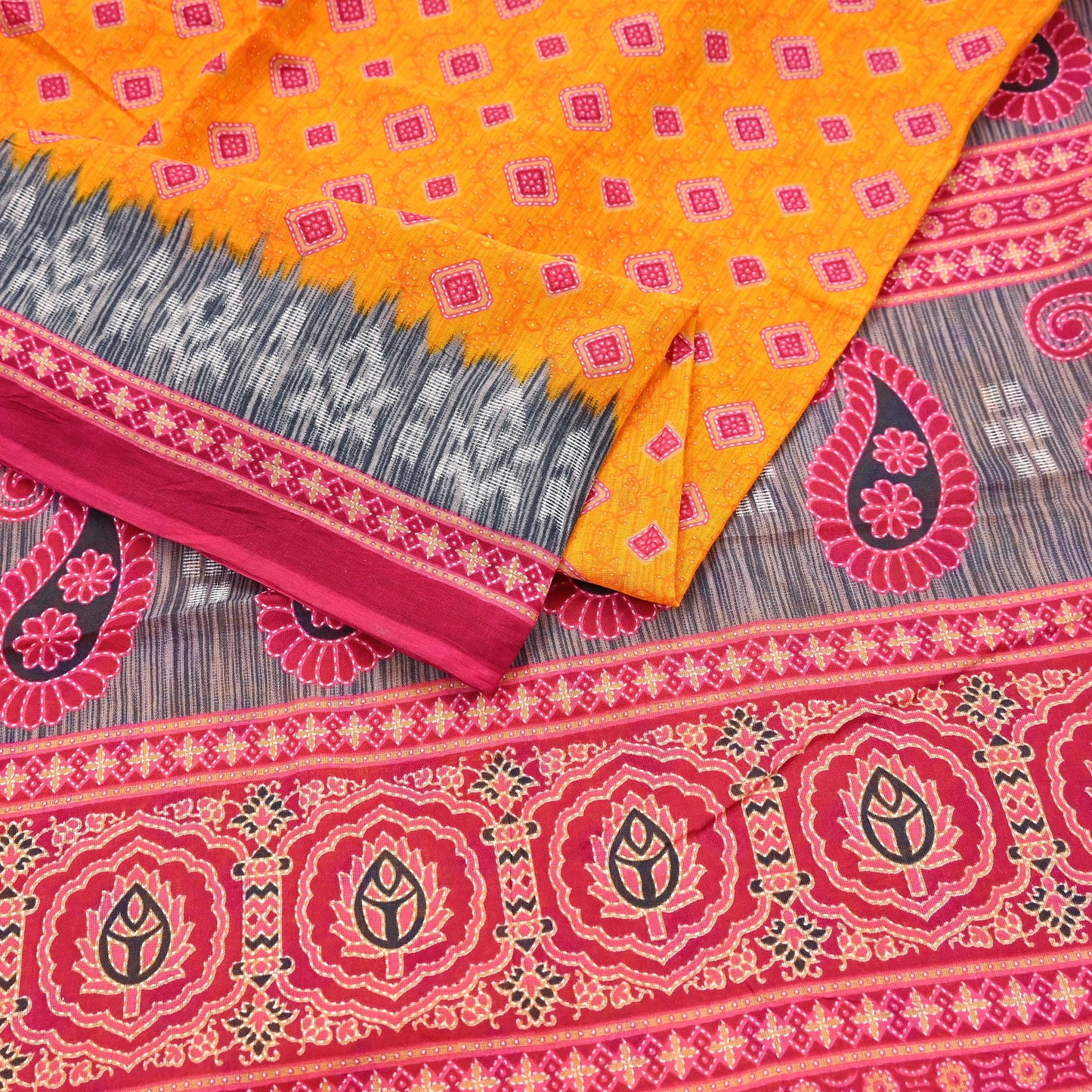 Indian Vintage Sari Pink & Saffron Printed 100% Pure Cotton Sarees Craft Fabric 5Yd Soft Sewing Sarong Wrap Floral Boho Quilting Crafting