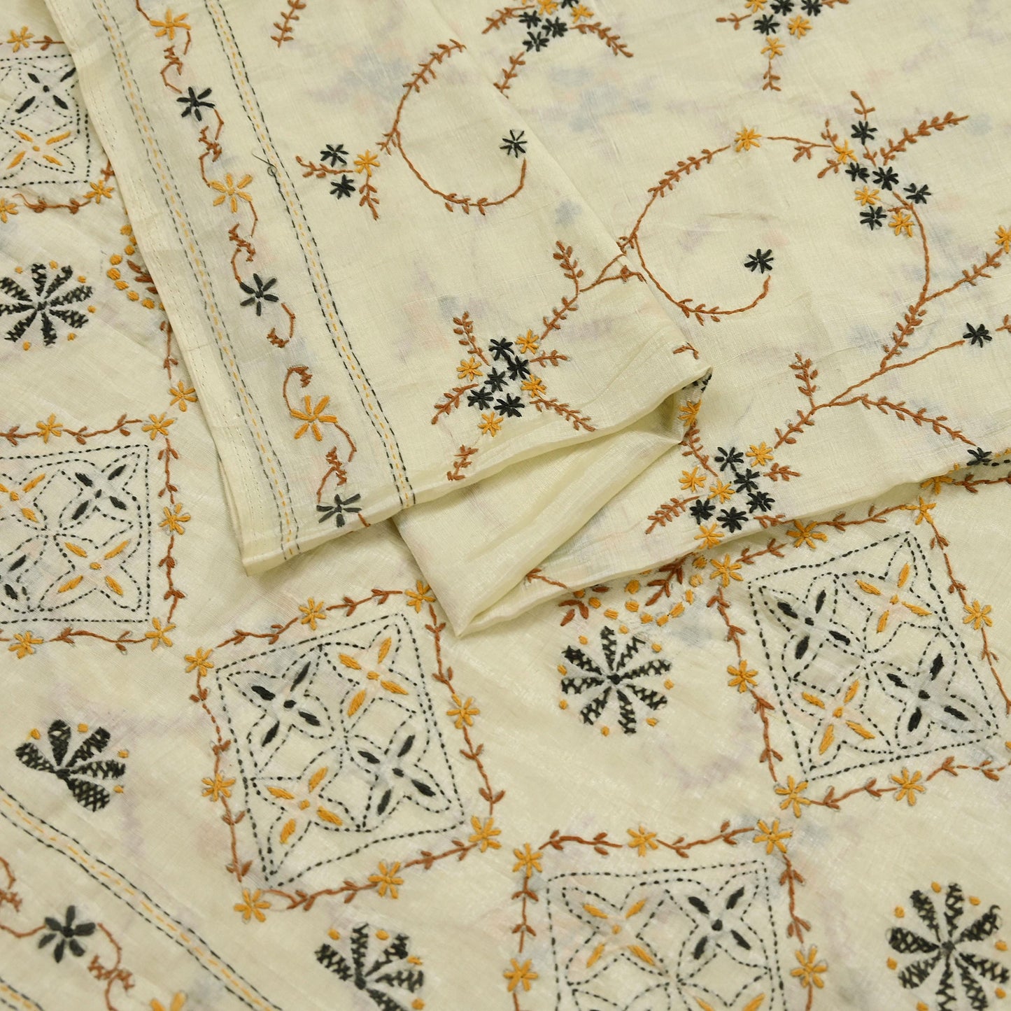 Indian Vintage Sari Ivory Artificial Silk Hand Embroidered Kantha Sarees Craft Fabric 5yd Sewing Soft Dress Making Crafting Upcycle Quilting