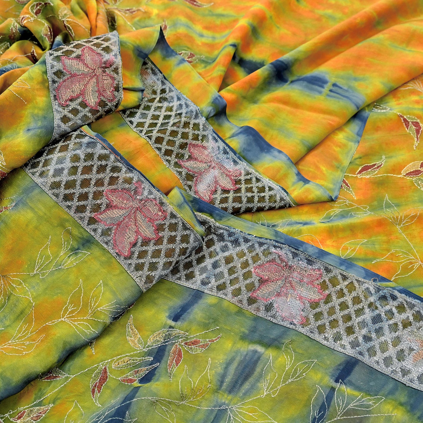 Indian Vintage Sari Multi Pure Crepe Silk Hand Embroidered Sarees 6yd Sewing Floral Craft Zari Dress making Crafting Quilting