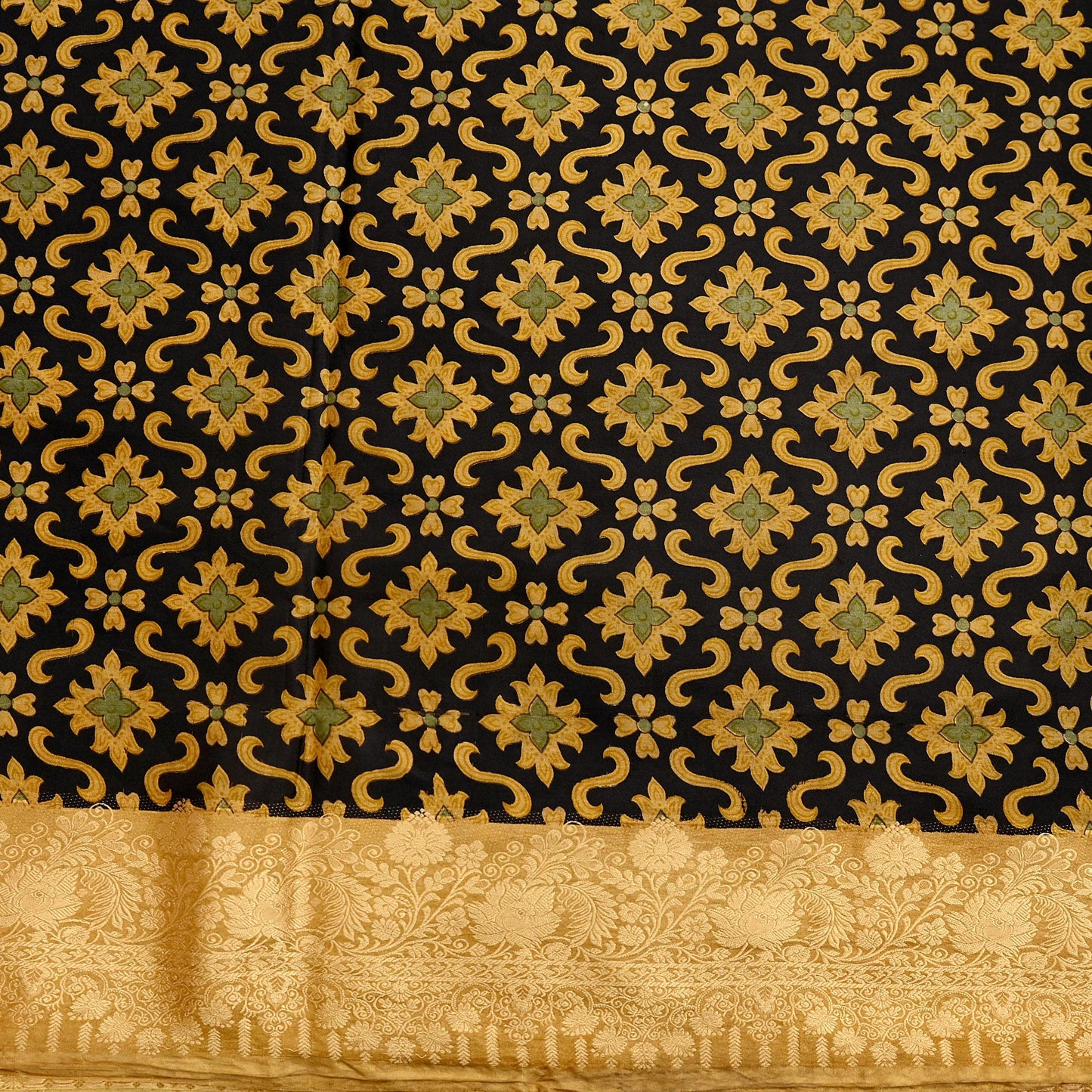 Vintage Sari Beige & Black Pure Silk Hand Woven Printed Saree Fabric 5yard Sewing Dress Designing for Crafting Quilting Upcycle Soft Border