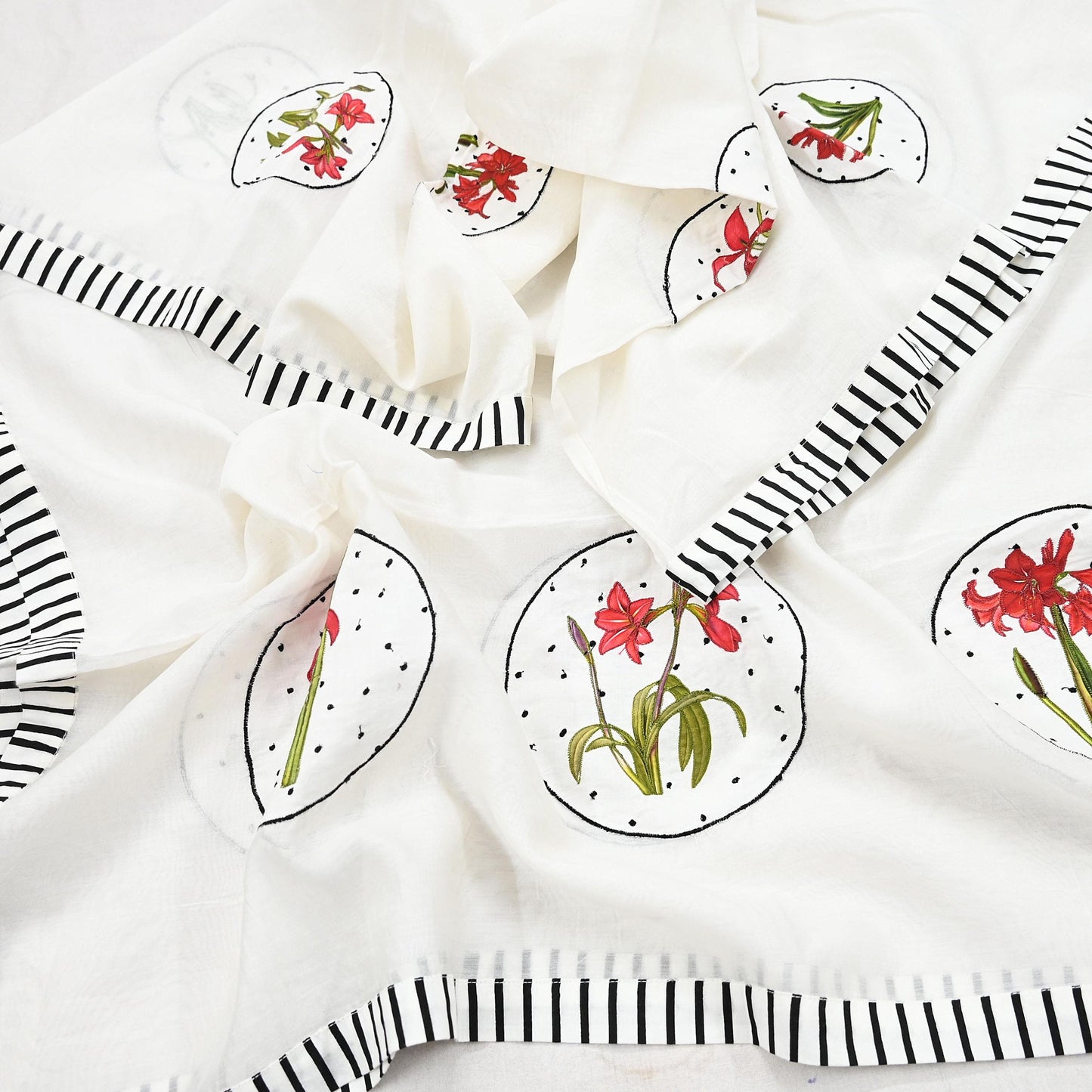 Indian Vintage White Dupatta Long Stole Embroidery Chanderi Scarves Veil