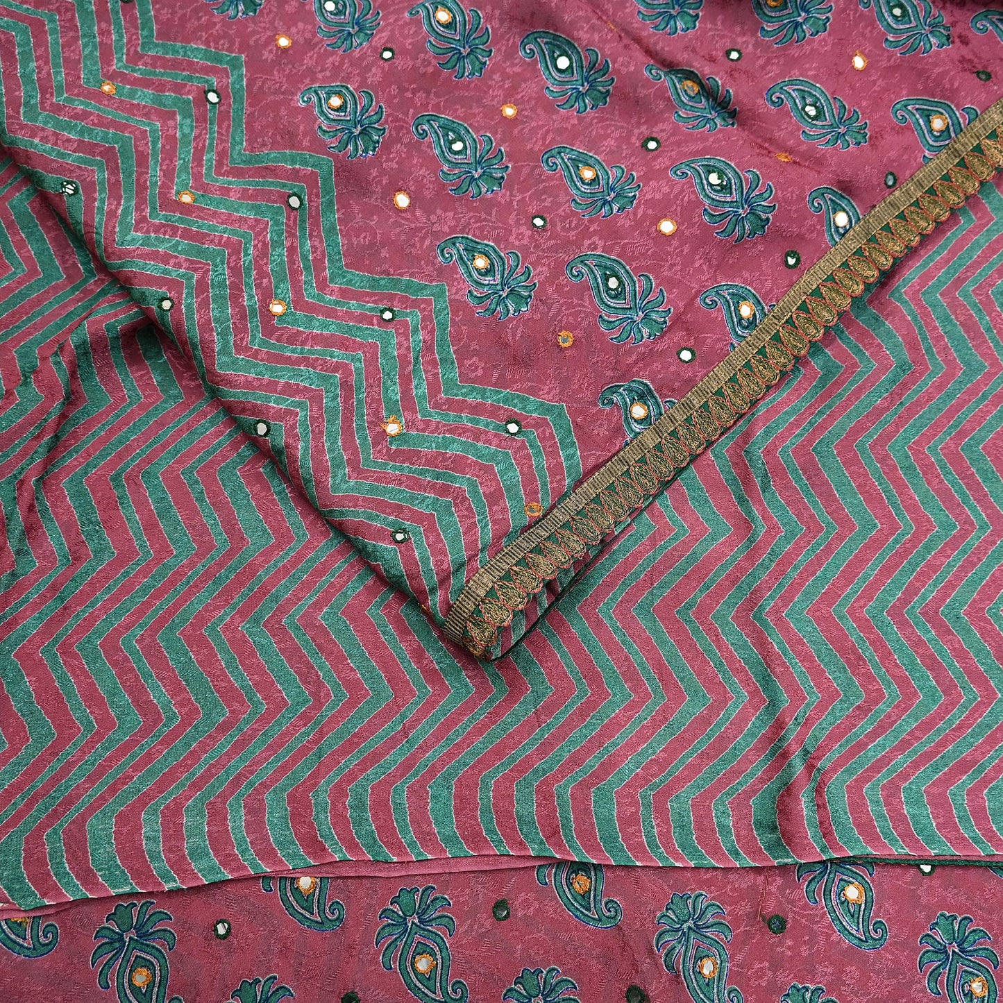 Indian Vintage Saree Pink Hand Embroidered Printed Blend Silk Sari Fabric 6Yd Ethnic Paisley Ethnic Dress making Crafting Quilting Upcycle