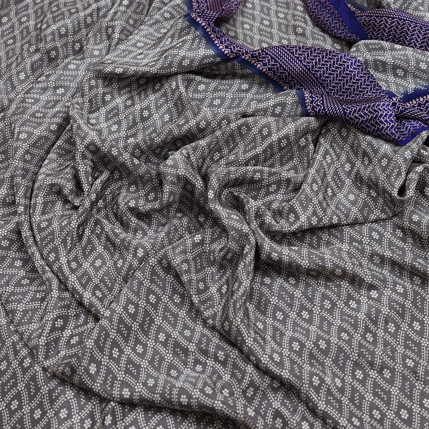 Indian Vintage Sari Blue & Gray Moss Crepe Printed Sarees 6yd Craft Fabric Sewing Floral Soft Dress making Quilting Crafting Upcycle Used