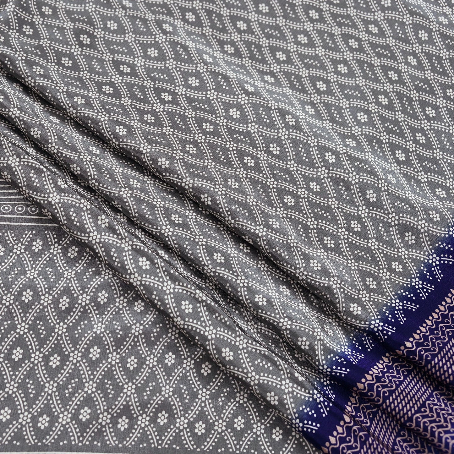 Indian Vintage Sari Blue & Gray Moss Crepe Printed Sarees 6yd Craft Fabric Sewing Floral Soft Dress making Quilting Crafting Upcycle Used