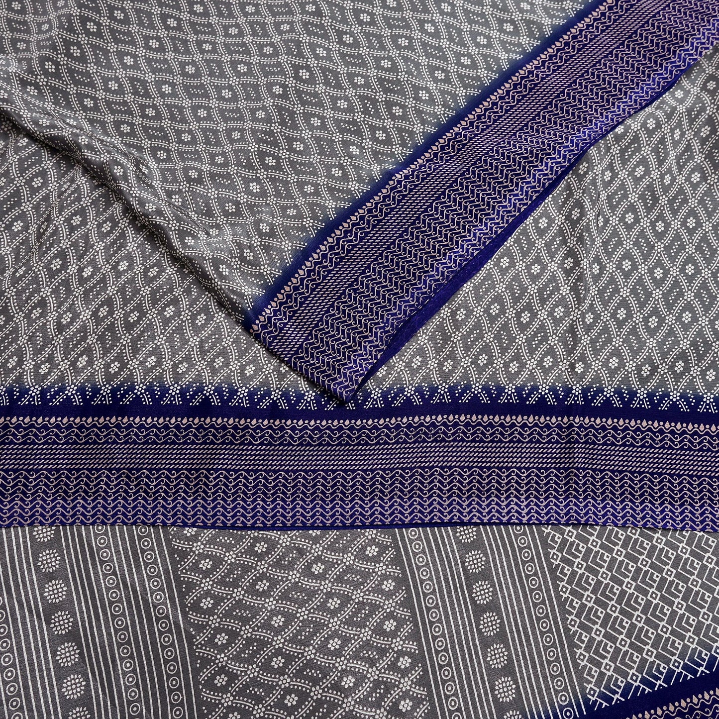 Indian Vintage Sari Blue & Gray Moss Crepe Printed Sarees 6yd Craft Fabric Sewing Floral Soft Dress making Quilting Crafting Upcycle Used