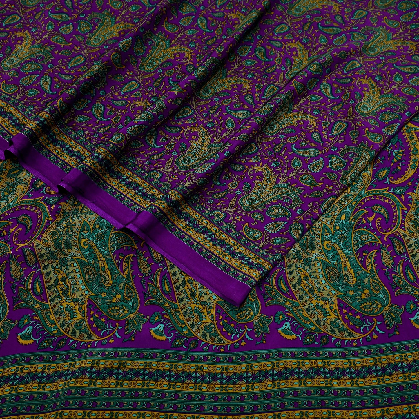 Indian Vintage Purple Moss Crepe Saree Printed Floral Sari Fabric 6 Yards Soft Craft Fabric for Sewing, Dressmaking, Quilting,Upcycling